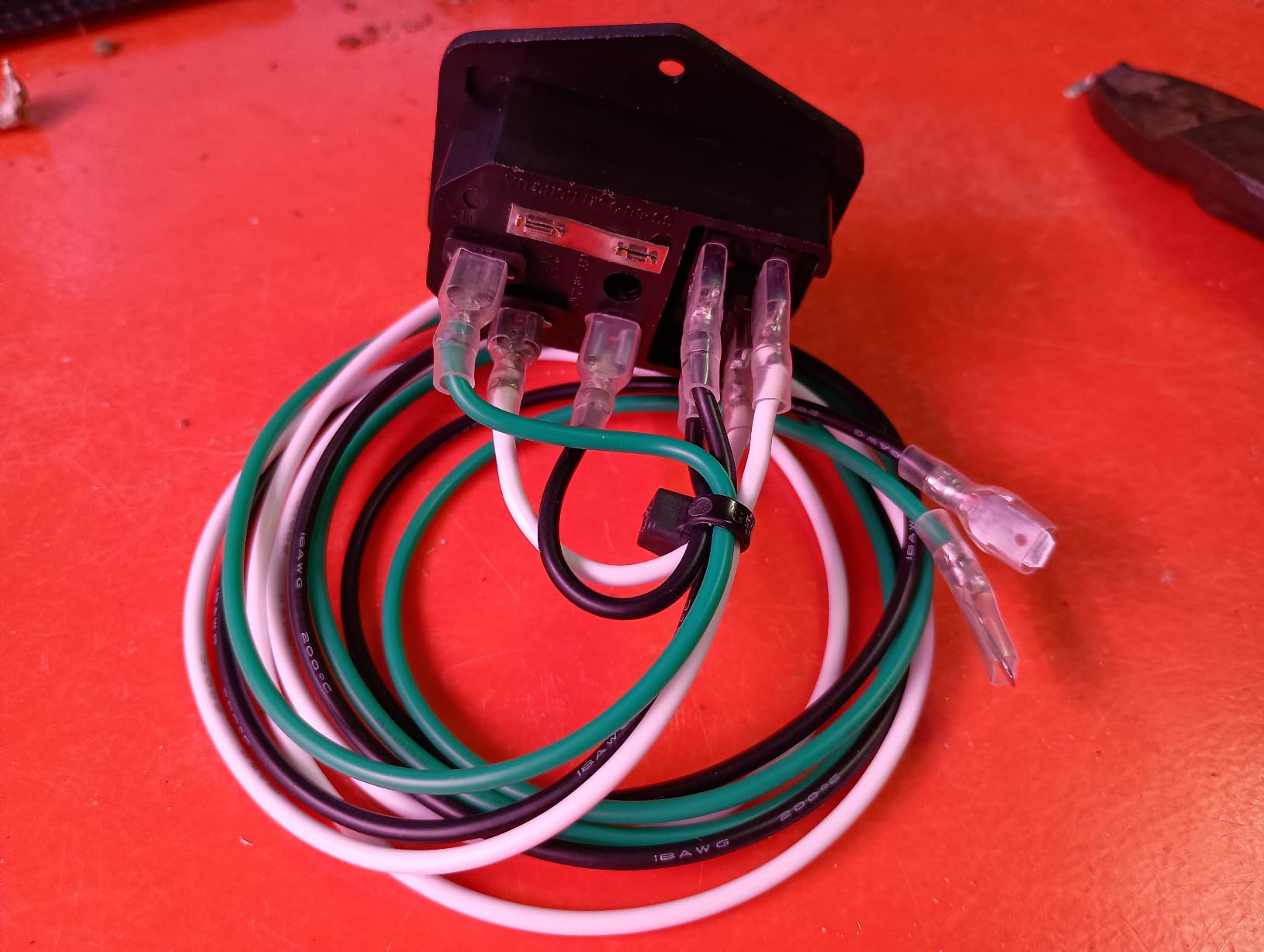 Twidec/360Pcs 2.8/4.8/6.3mm Quick Splice Male and Female Wire Spade Connector Crimp Terminal Block Assortment Kit Golden with Insulating Sleeve for Electrical Wiring Car Audio Speaker customer photo 2