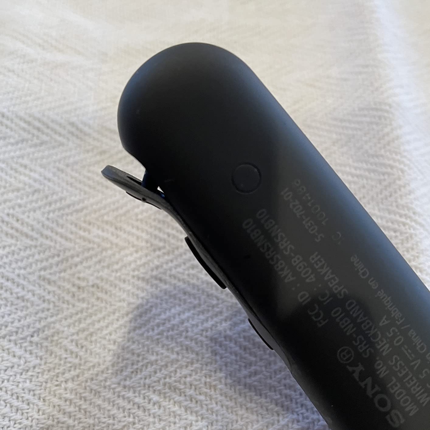 Sony SRS-NB10 Wireless Neckband Bluetooth Speaker Comfortable and Lightweight with Technology to Work from Home, Built-in mic, 20 Hours of Battery Life, and IPX4 Splash-Resistant- Charcoal Gray customer photo 2