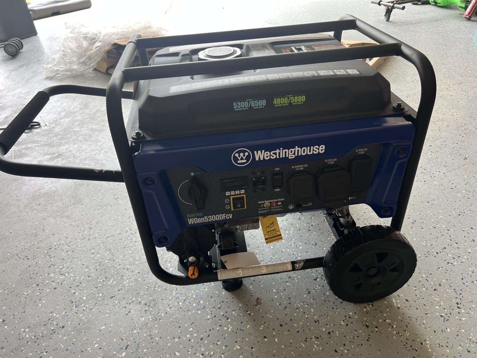 Westinghouse 6500 Watt Dual Fuel Home Backup Portable Generator, Transfer Switch Ready 30A Outlet, RV Ready 30A Outlet, CO Sensor customer photo 2