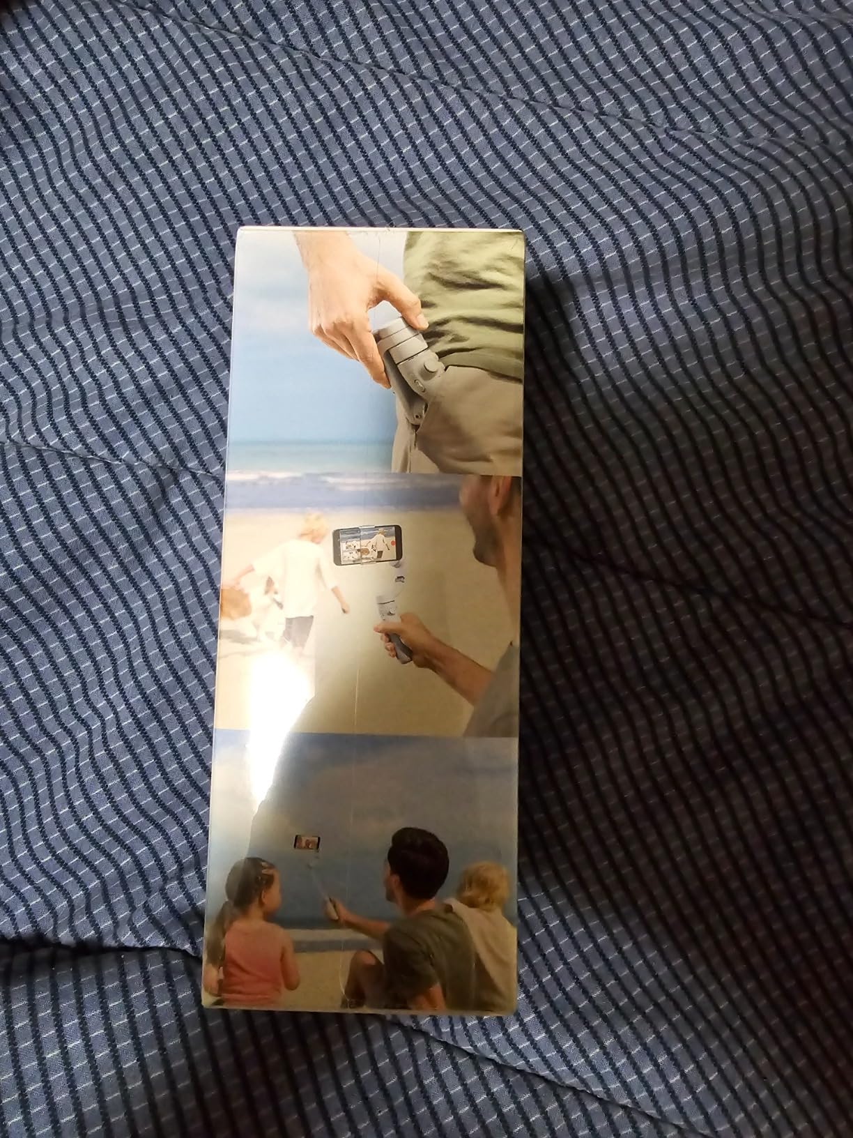 DJI OM 5 Smartphone Gimbal Stabilizer, 3-Axis Phone Gimbal, Built-In Extension Rod, Portable and Foldable, Android and iPhone Gimbal with ShotGuides, Vlogging Stabilizer, YouTube TikTok Video, Gray customer photo 1