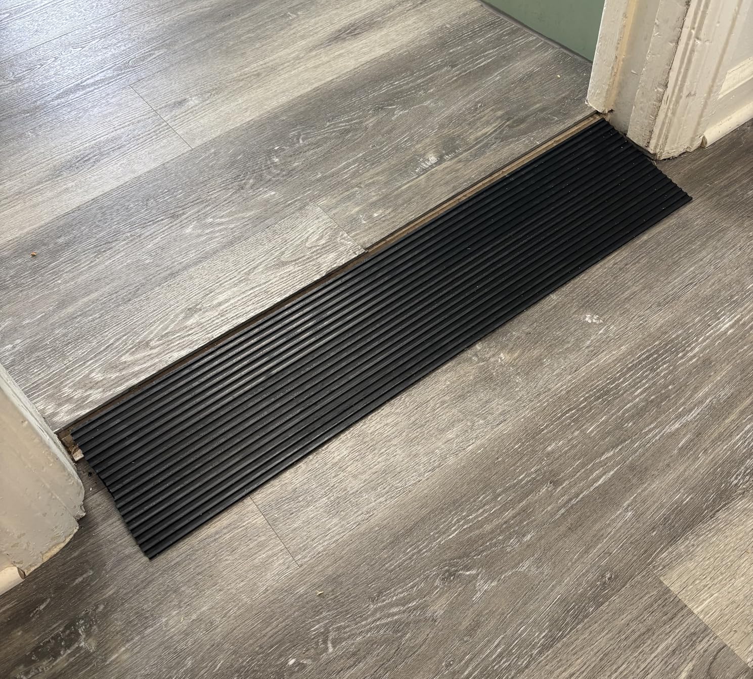 1.6'' Rise Solid Rubber Wheelchair Ramp, Threshold Ramp Used for Thresholds, Doorways and Bathroom (High: 1.6 Inch, Pack of 1) Black customer photo 1