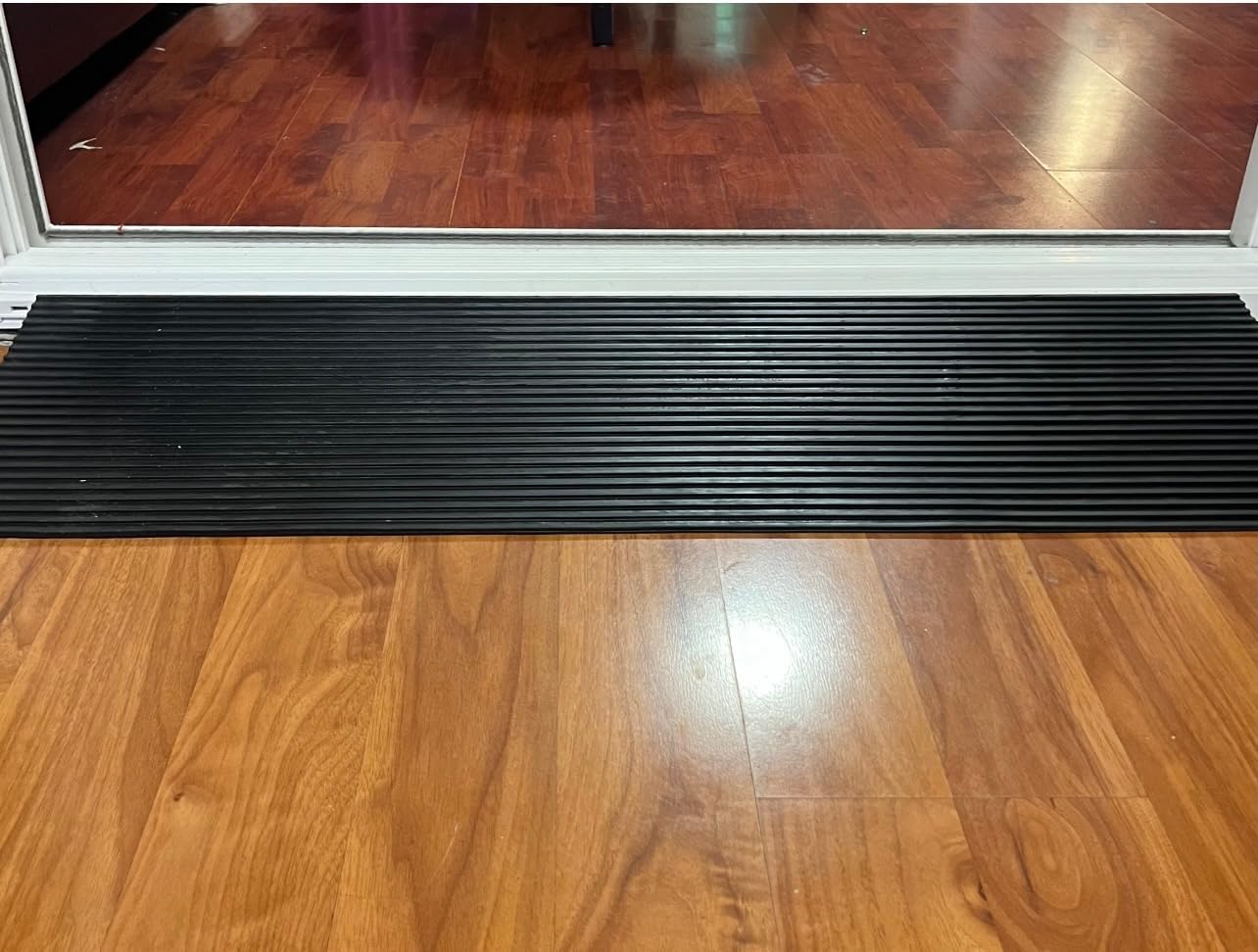 1.6'' Rise Solid Rubber Wheelchair Ramp, Threshold Ramp Used for Thresholds, Doorways and Bathroom (High: 1.6 Inch, Pack of 1) Black customer photo 2