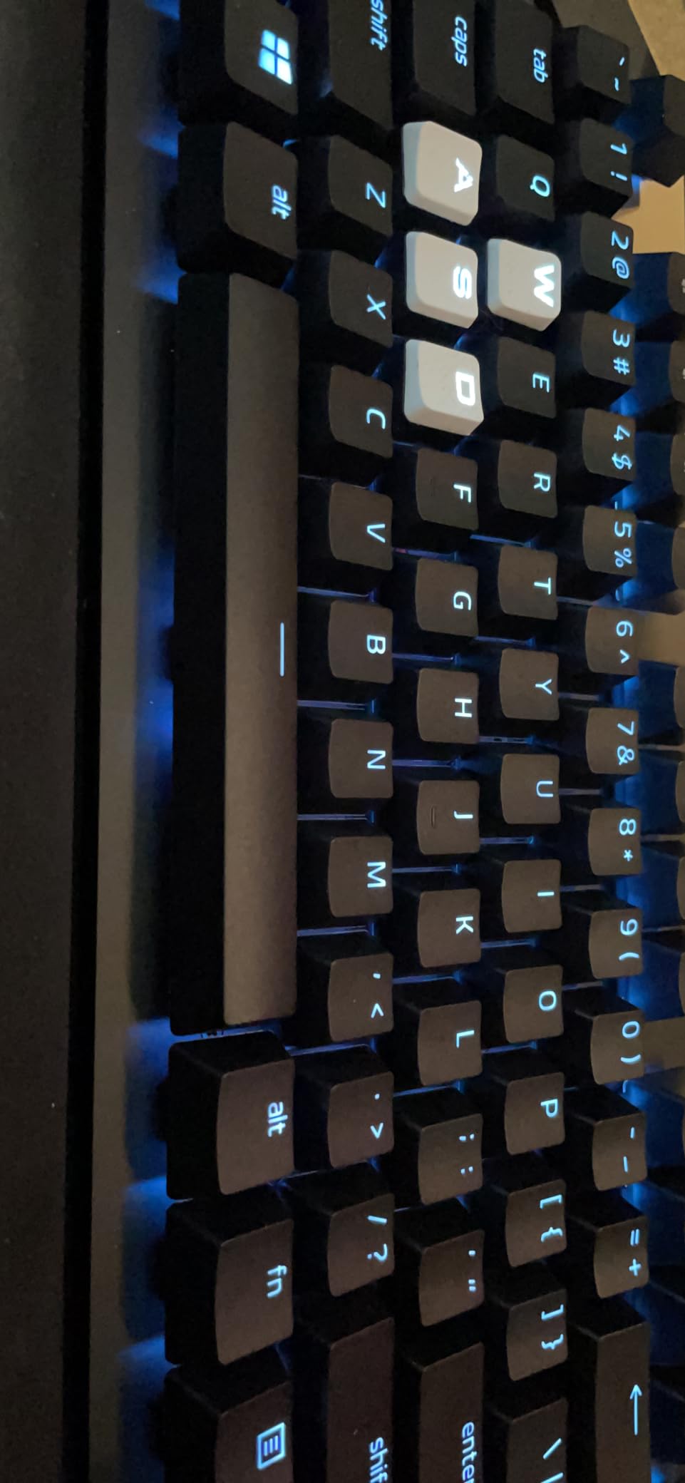 Razer Huntsman V2 TKL Tenkeyless Gaming Keyboard: Fast Linear Optical Switches Gen2 w/Sound Dampeners & 8000Hz Polling Rate - Detachable Type-C Cable - Doubleshot PBT Keycaps customer photo 1