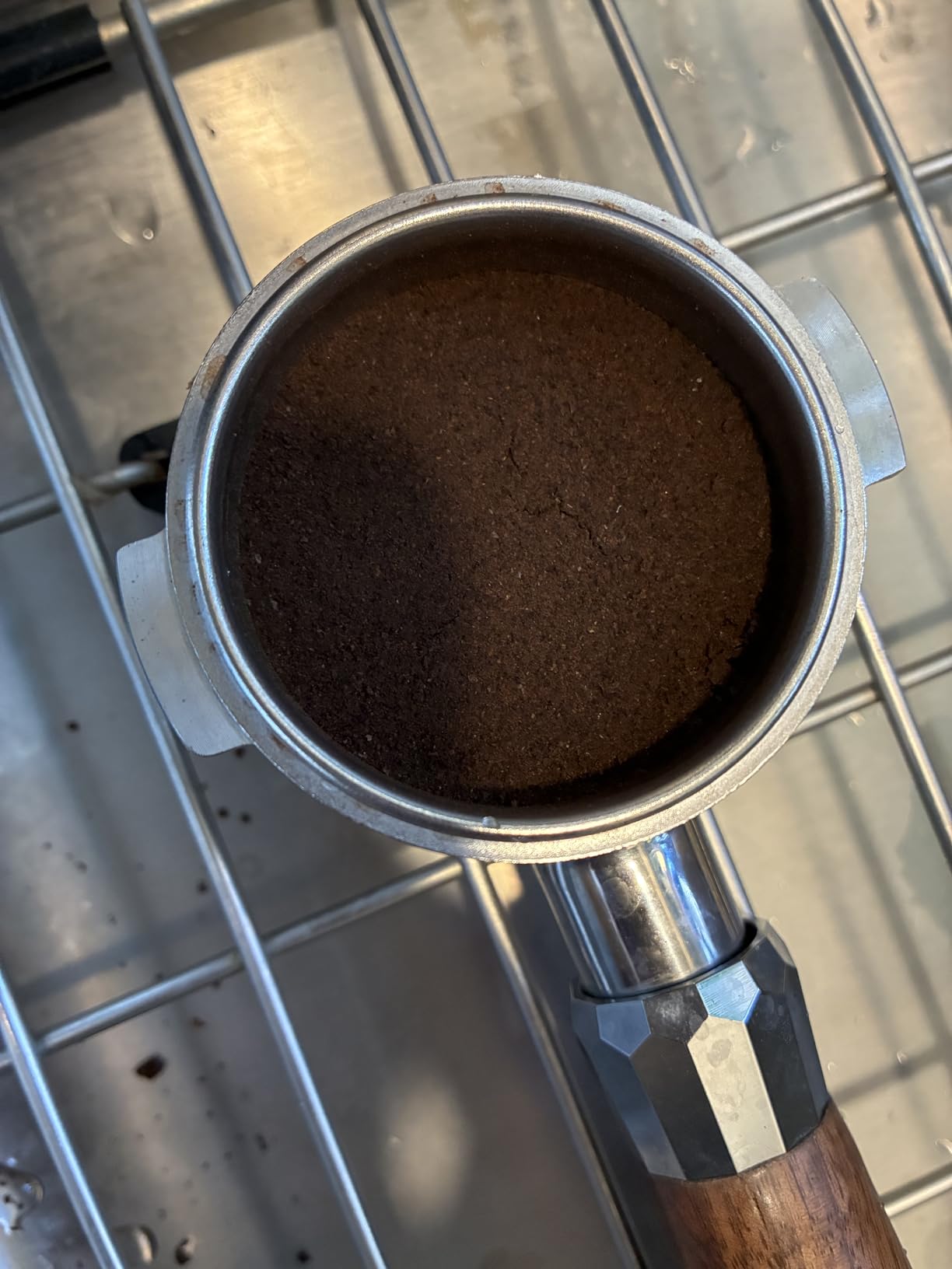 Normcore V4 Coffee Tamper 53.3mm - Spring-loaded Tamper with 15lb/25lb/30lbs Replacement Springs - Flat Base customer photo 1