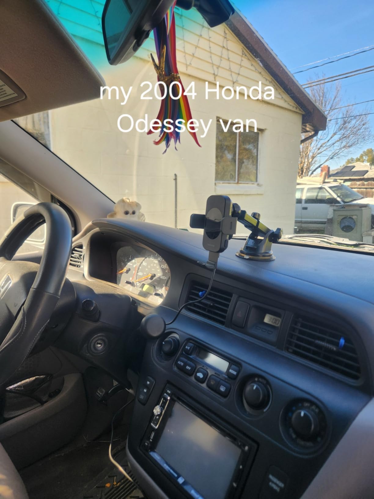 VANMASS Car Phone Holder 2026 Ultimate Military-Grade Strongest Suction & Clip Windshield Dashboard Cell Phone Car Mount for iPhone 17 Pro Max 16 15 14 13 Android customer photo 2