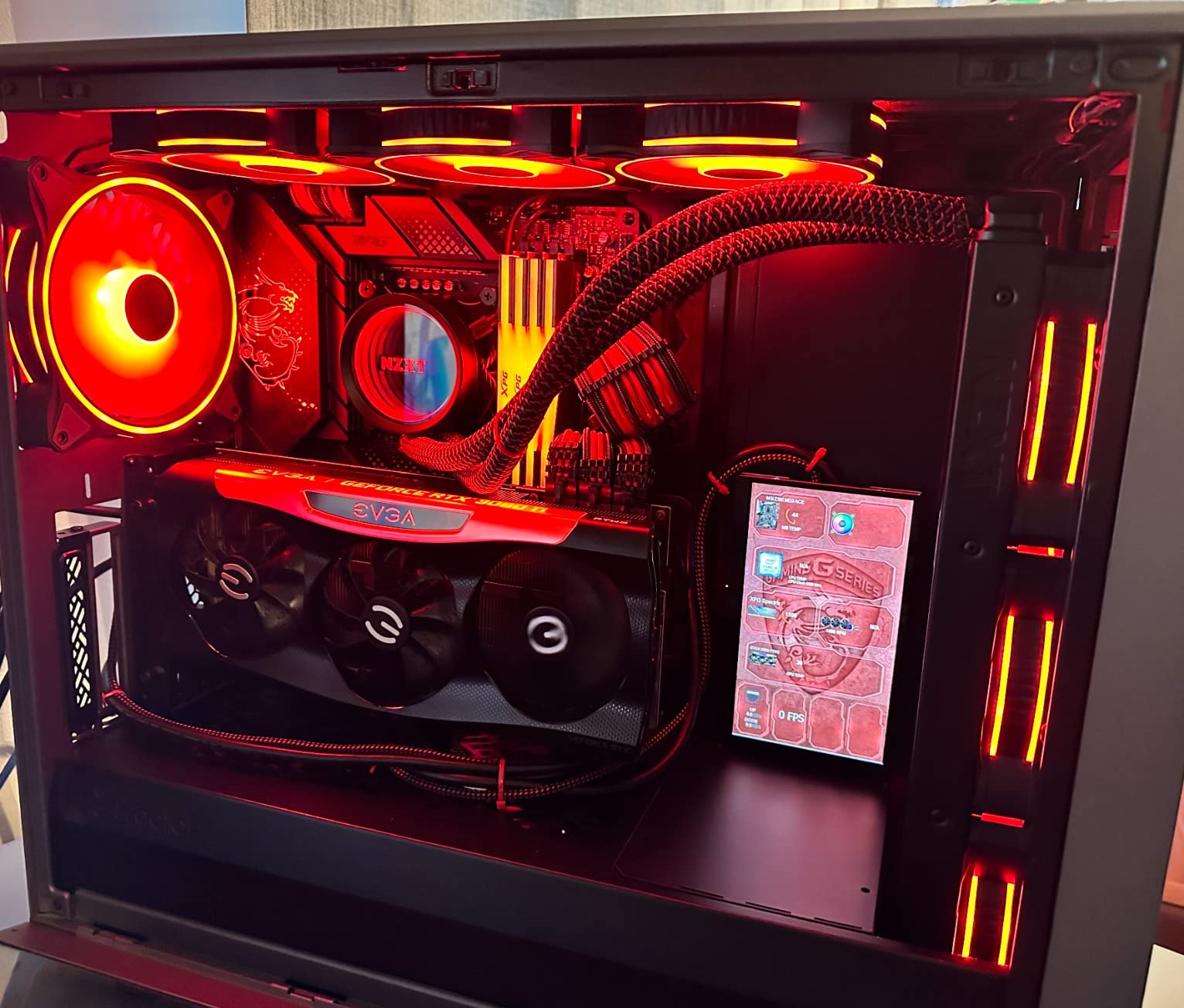 Intel Core i9-12900K Gaming Desktop Processor with Integrated Graphics and 16 (8P+8E) Cores up to 5.2 GHz Unlocked LGA1700 customer photo 1