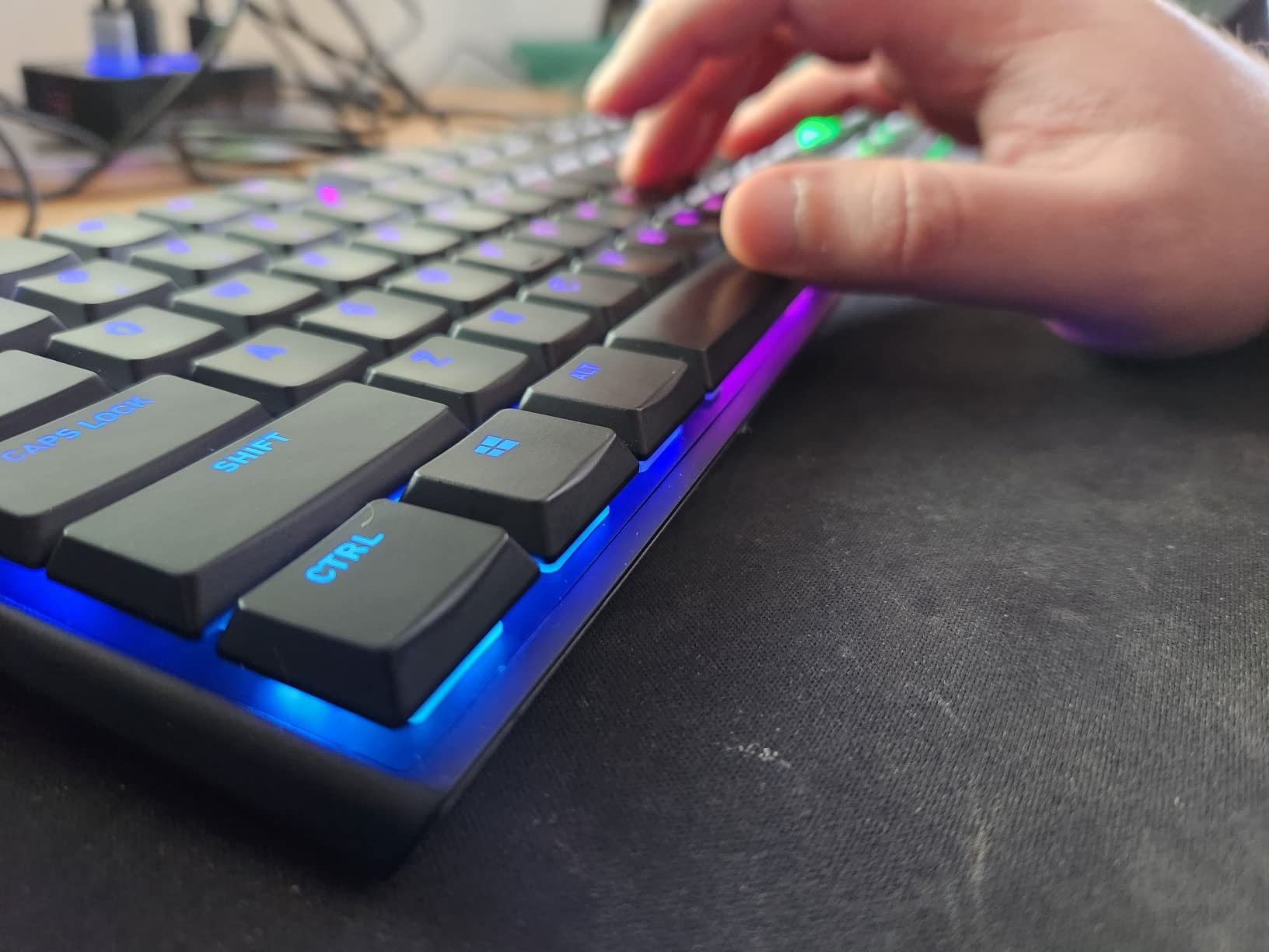 Cherry MX 10.0N RGB Mechanical Keyboard MX Low Profile Speed switches, Aluminum housing, Premium Keyboard for Gaming and Work. G8A-25010LVBUS-2 customer photo 1