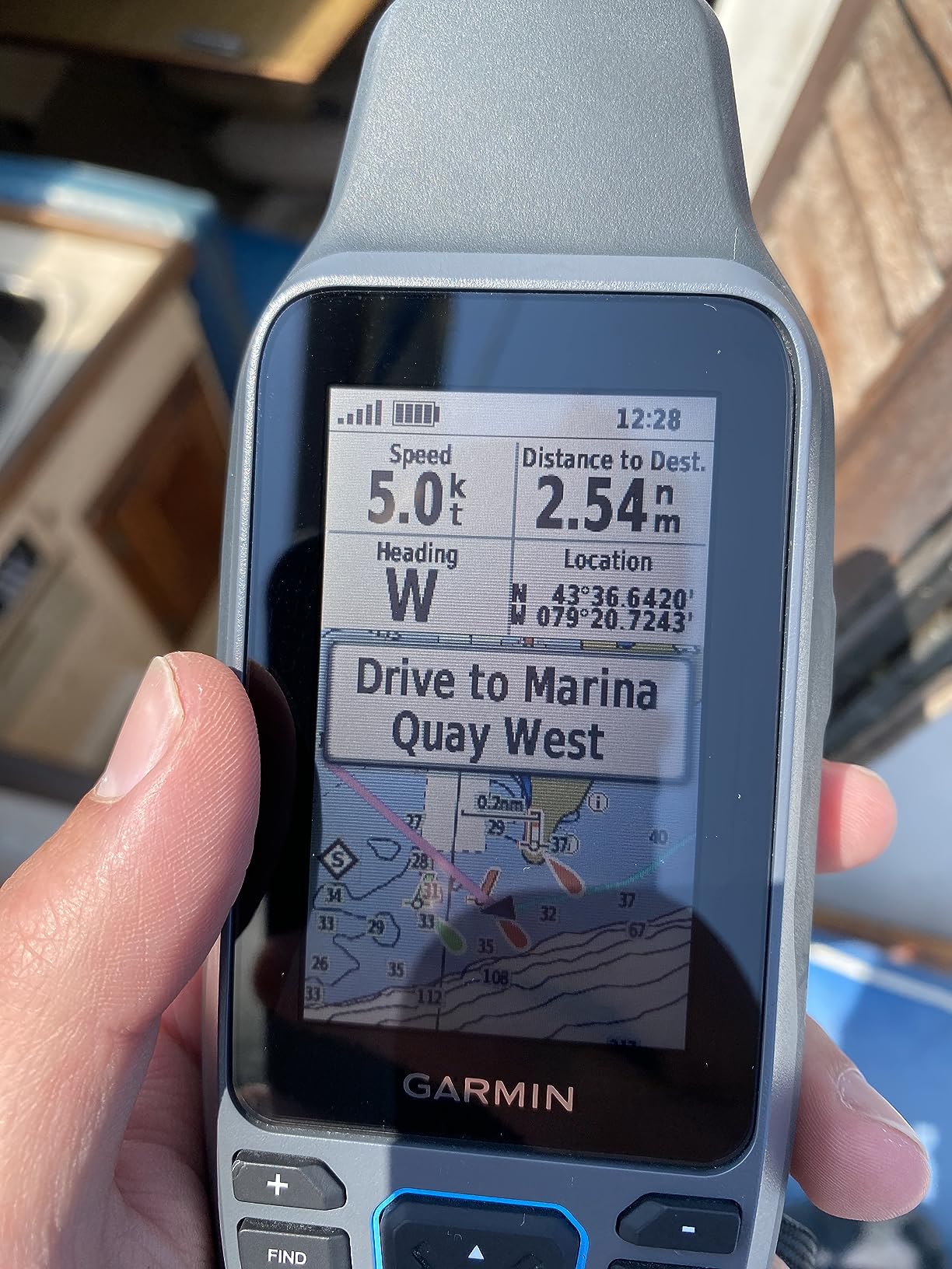 Garmin GPSMAP 79sc, Marine GPS Handheld Preloaded with BlueChart g3 Coastal Charts, Rugged Design and Floats in Water customer photo 1