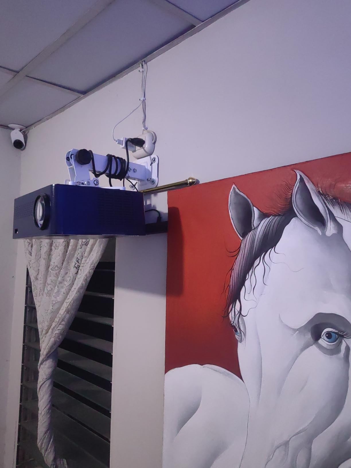 JOY worker Universal Projector Ceiling Mount Wall Bracket Holder Fits Flat or Sloped Ceiling Height Adjustable with Extendable Arms for Home and Office Projector customer photo 2