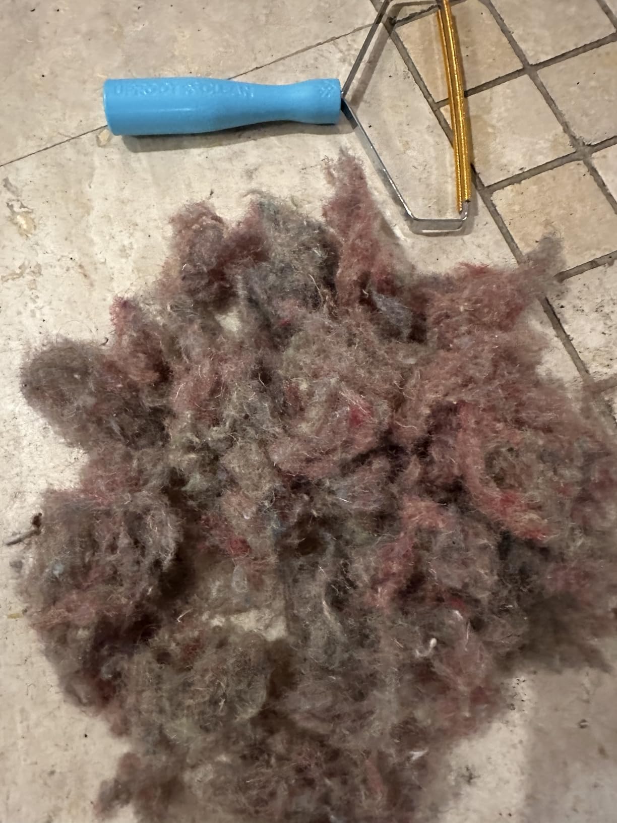 Uproot Cleaner Pro Pet Hair Removal Tool - Special Dog Hair Remover Multi Fabric Edge and Carpet Rake by Uproot Clean - Cat Fur Remover for Couch, Pet Towers, Rugs, Cat Mats and Trunks & Much More customer photo 1