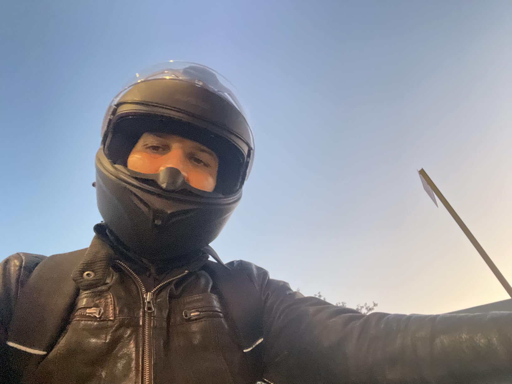 Sena Outrush R Bluetooth Modular Motorcycle Helmet with Intercom System customer photo 1