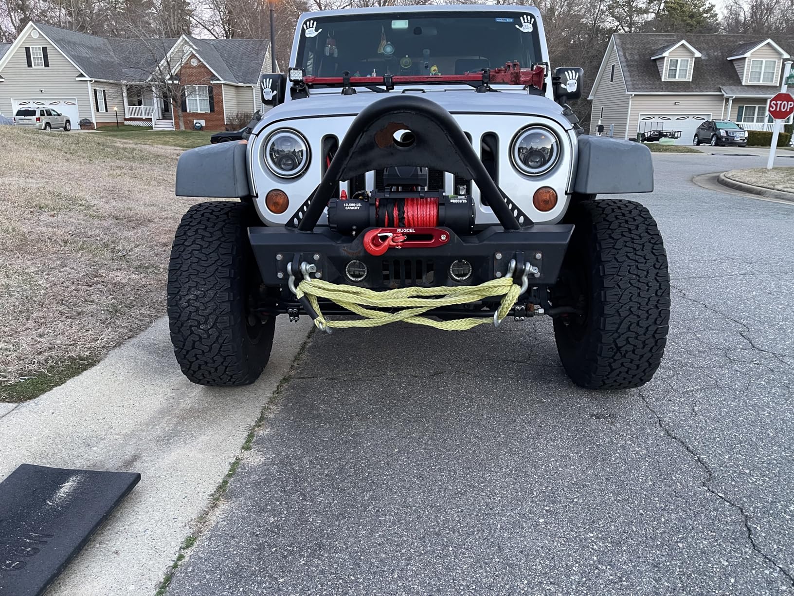 RUGCEL WINCH 13500lb Waterproof Electric Truck Winch 12V Synthetic Rope Winch with Hawse Fairlead, Wired Handle and 2 Wireless Remote, for Trailer and Wrangler in Car Lift customer photo 1