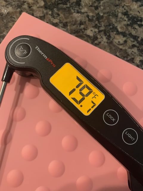 ThermoPro TP605 Instant Read Meat Thermometer for Cooking, Waterproof Digital Food Thermometer with Large Backlit LCD, 180° Foldaway Probe Kitchen Thermometer for Grilling, Smoking & Candy Making customer photo 2