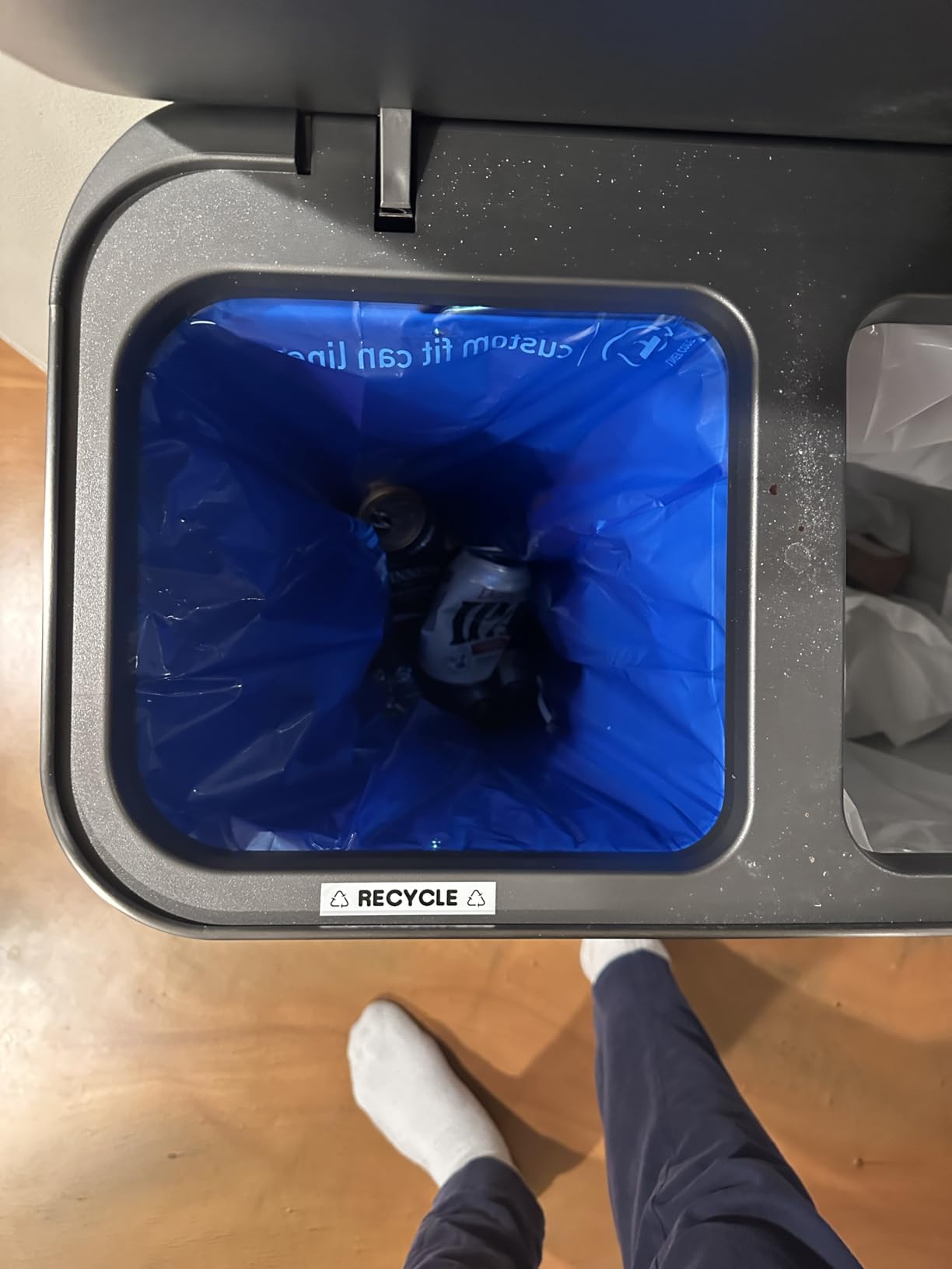 Brother P-Touch, PTH110BP, Easy Portable Label Maker Bundle (4 Label Tapes Included), White, Small customer photo 2