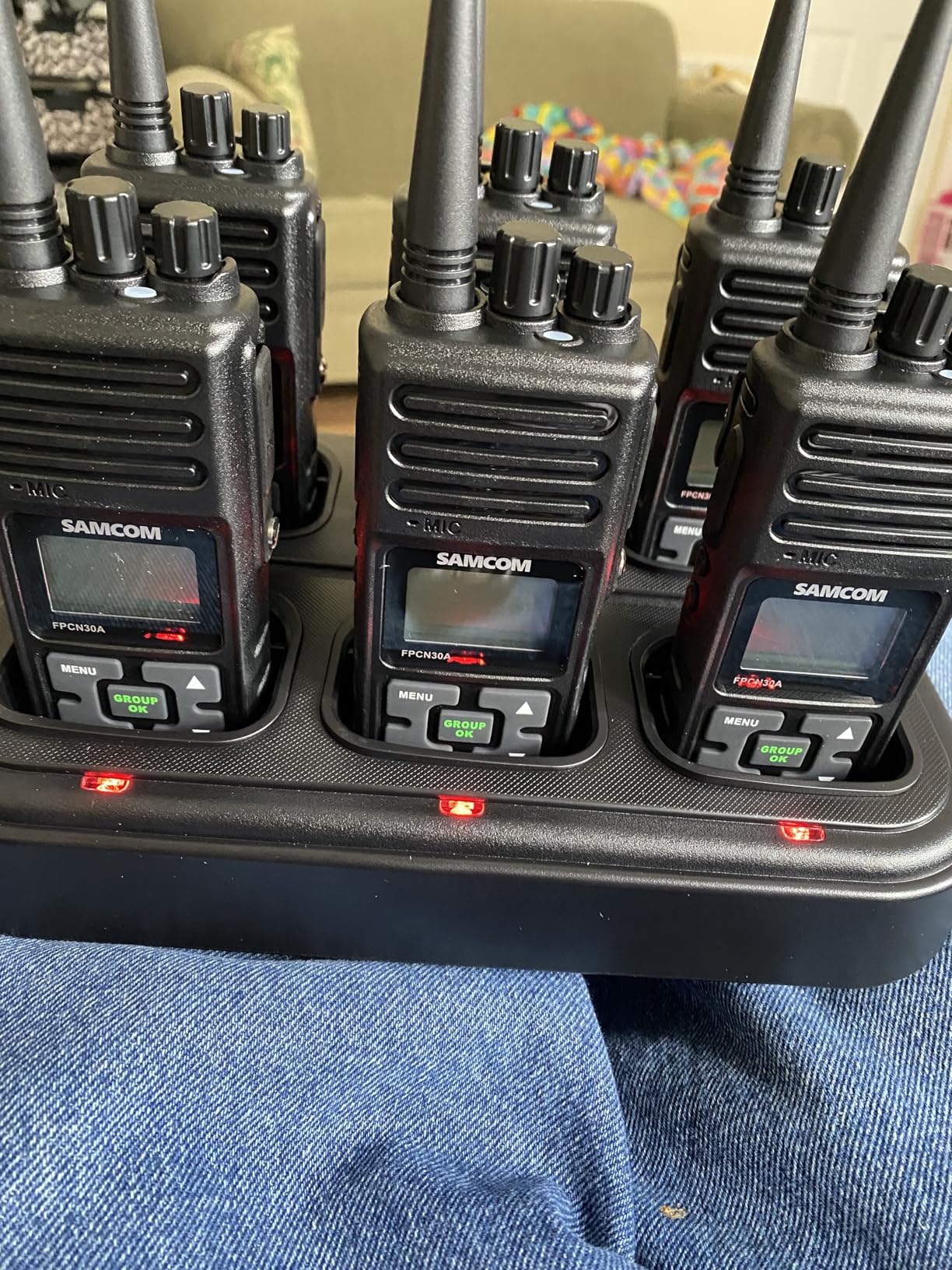 SAMCOM FPCN30A Two Way Radio Commercial with Gang Charger, Rechargeable 2 Way Radio, 5W Walkie Talkie High Power, UHF Radios (6 Pcs Radio + Charger Gang) customer photo 1