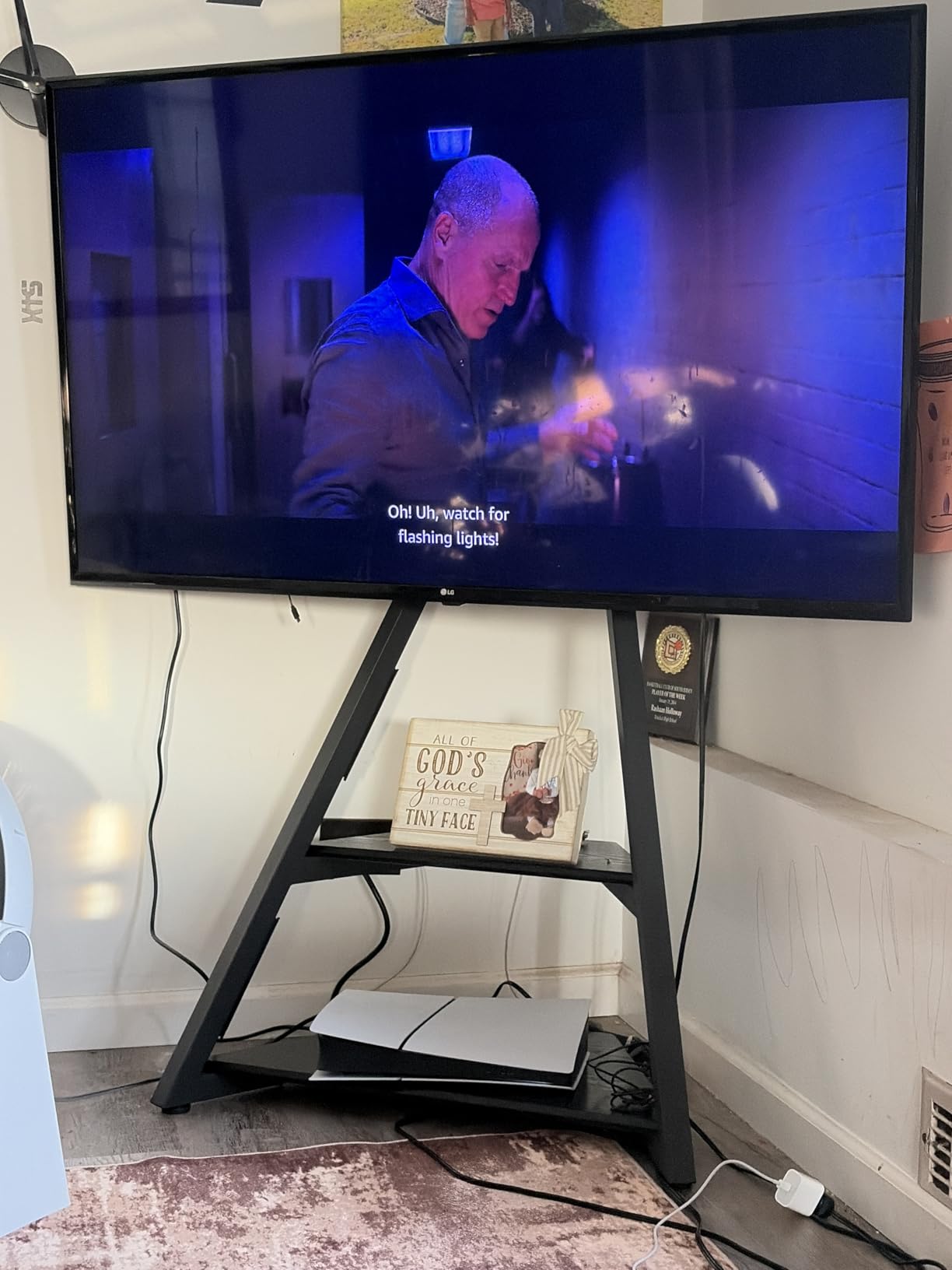 FITUEYES Design Corner TV Stand for 32 43 50 55 65 Inch TVs, Small Spaces Floor TV Stand Rolling TV Cart for LCD/LED Flat Curved Screens, Modern Living Room Television Stands, Eiffel Series, Walnut customer photo 2