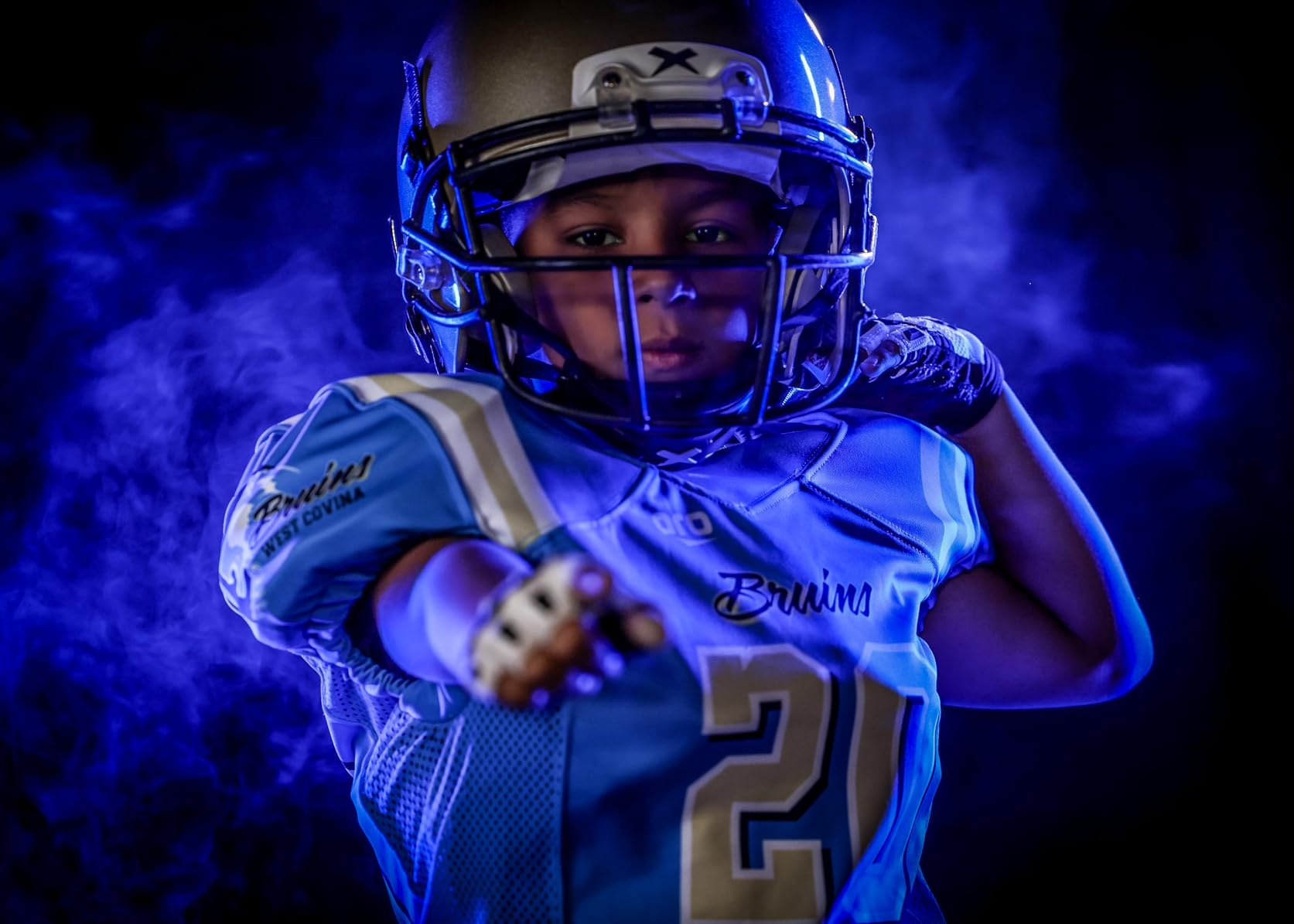 Godox TL120 RGB Tube Light, 2700K-6500K Rechargeable Dimmable Full Color LED Video Light Stick, CRI 96, TLCI 98 with Built-in 5200mAh Battery and APP DMX Control customer photo 1