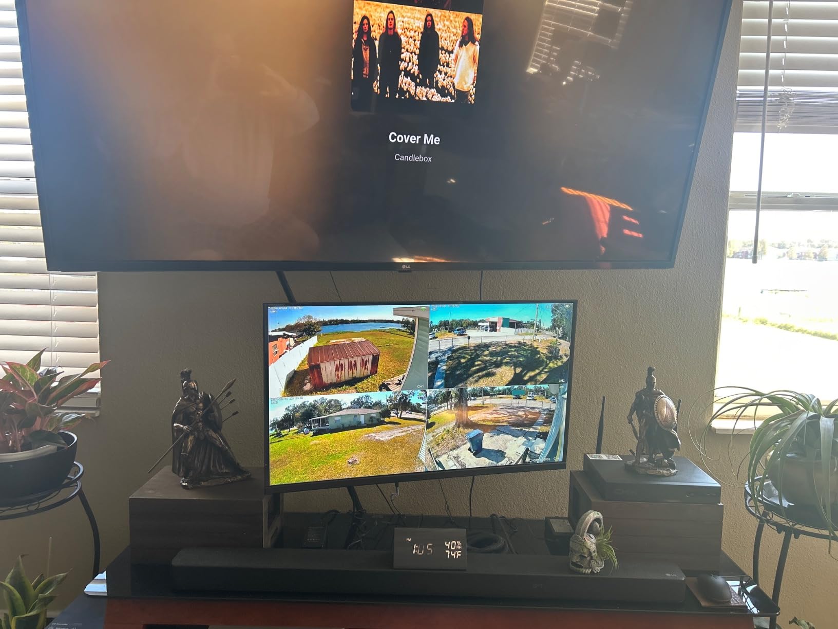 Real HD Security Camera Monitor Screen, 22 Inch 1080P Thin LED PC Monitor with HDMI VGA Built in Speaker Compatible with CCTV Security DVR NVR customer photo 1