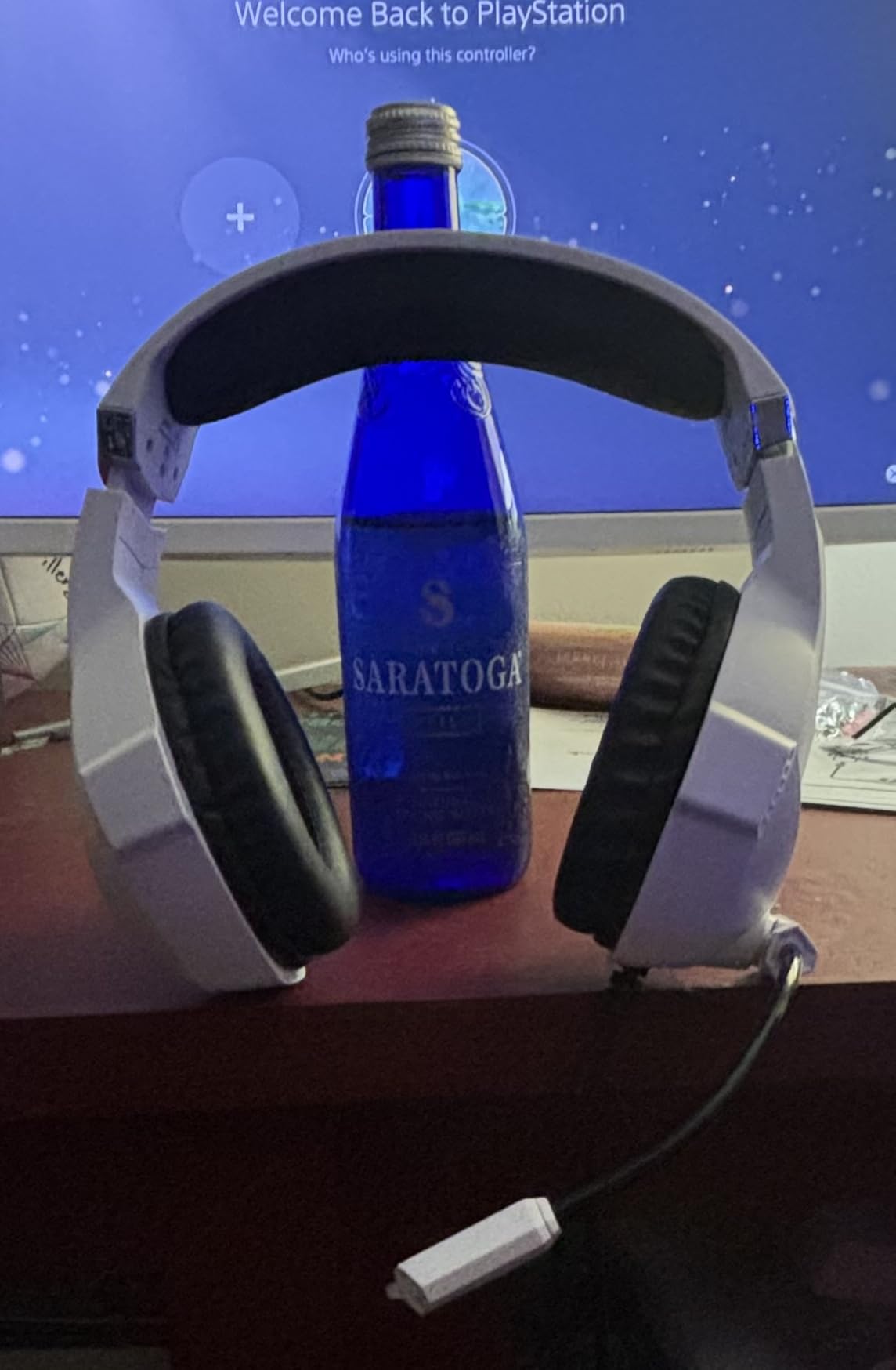 Ozeino Gaming Headset for PC, Ps4, Ps5, Xbox Headset with 7.1 Surround Sound Gaming Headphones with Noise Canceling Mic, LED Light Over Ear Headphones customer photo 2