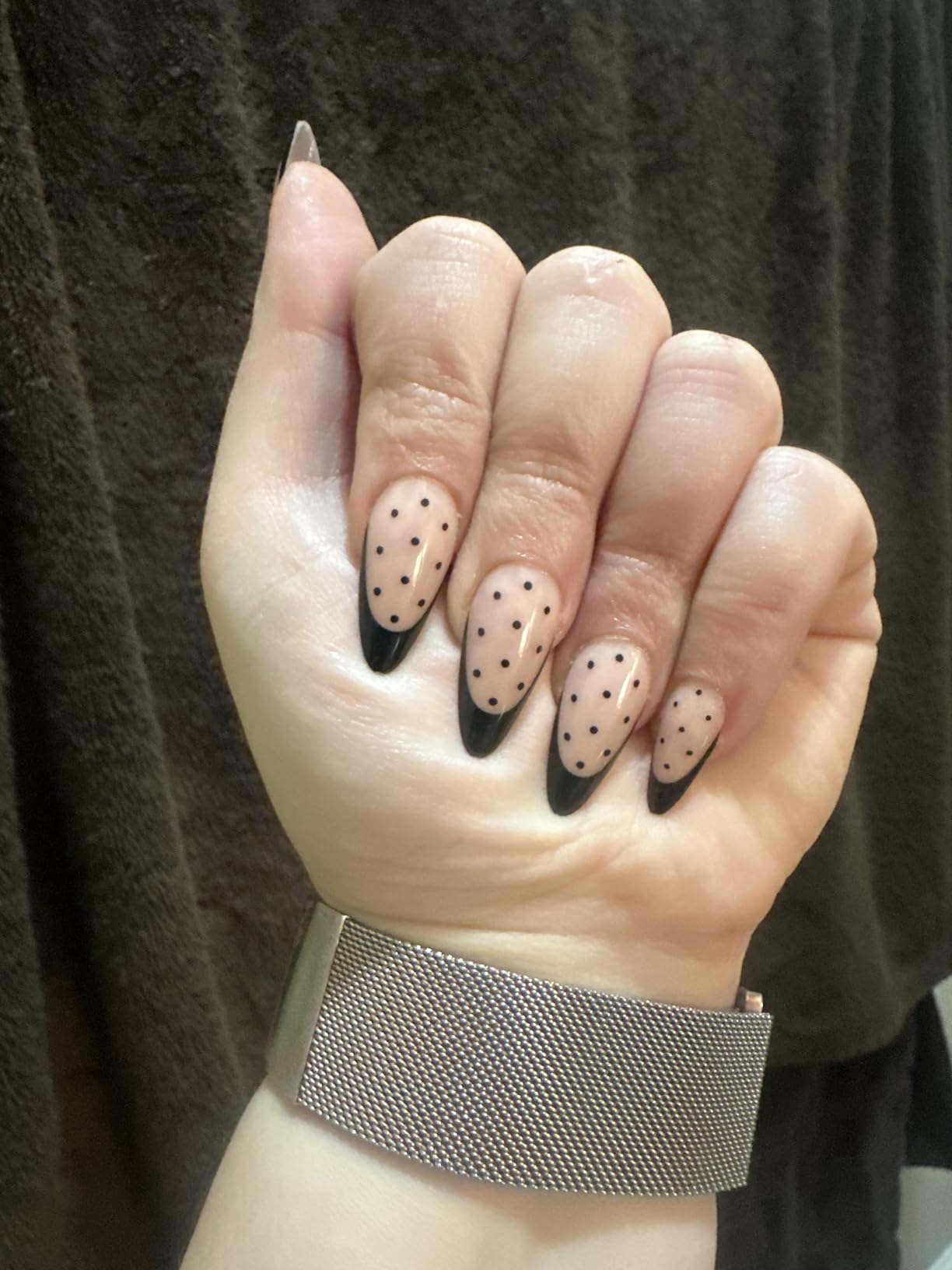 Gugusure UV LED Nail Lamp, Upgrade 180W Nail Dryer for Gel Polish with LCD Display, Auto Sensor and 4 Timer Settings, Professional Curing Lamp Light with 42 Beads for Salon and Home customer photo 1