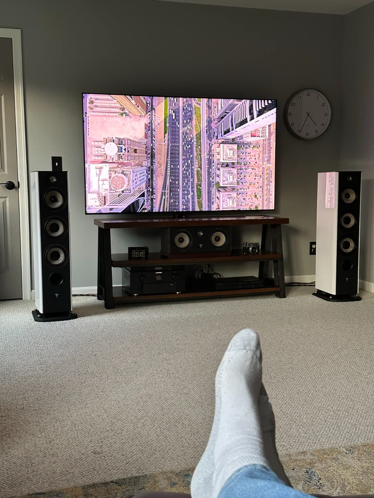 50-Inch Class Neo QLED 4K QN90B Series Mini LED Quantum HDR 32x, Dolby Atmos, Object Tracking Sound+, Anti-Glare, Ultra Viewing Angle, Smart TV with Alexa Built-In (QN50QN90BAFXZA, 2022 Model) customer photo 1