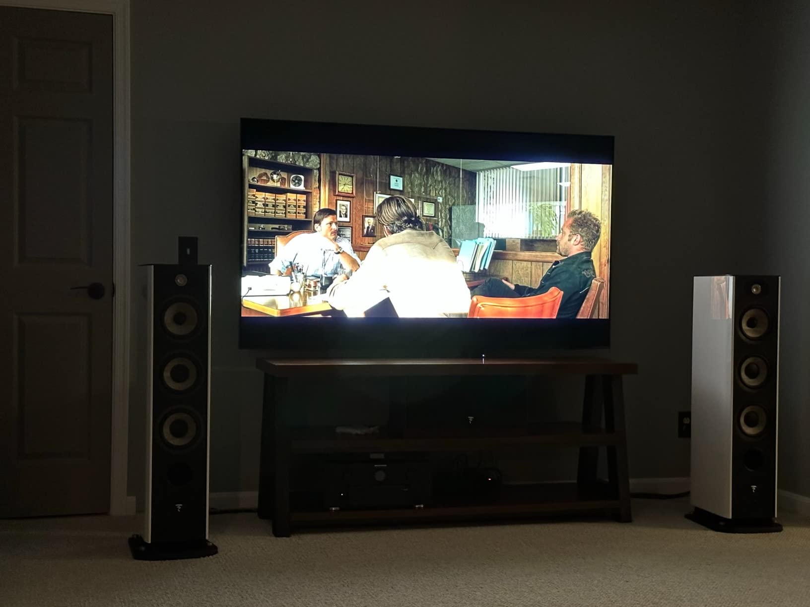 50-Inch Class Neo QLED 4K QN90B Series Mini LED Quantum HDR 32x, Dolby Atmos, Object Tracking Sound+, Anti-Glare, Ultra Viewing Angle, Smart TV with Alexa Built-In (QN50QN90BAFXZA, 2022 Model) customer photo 2