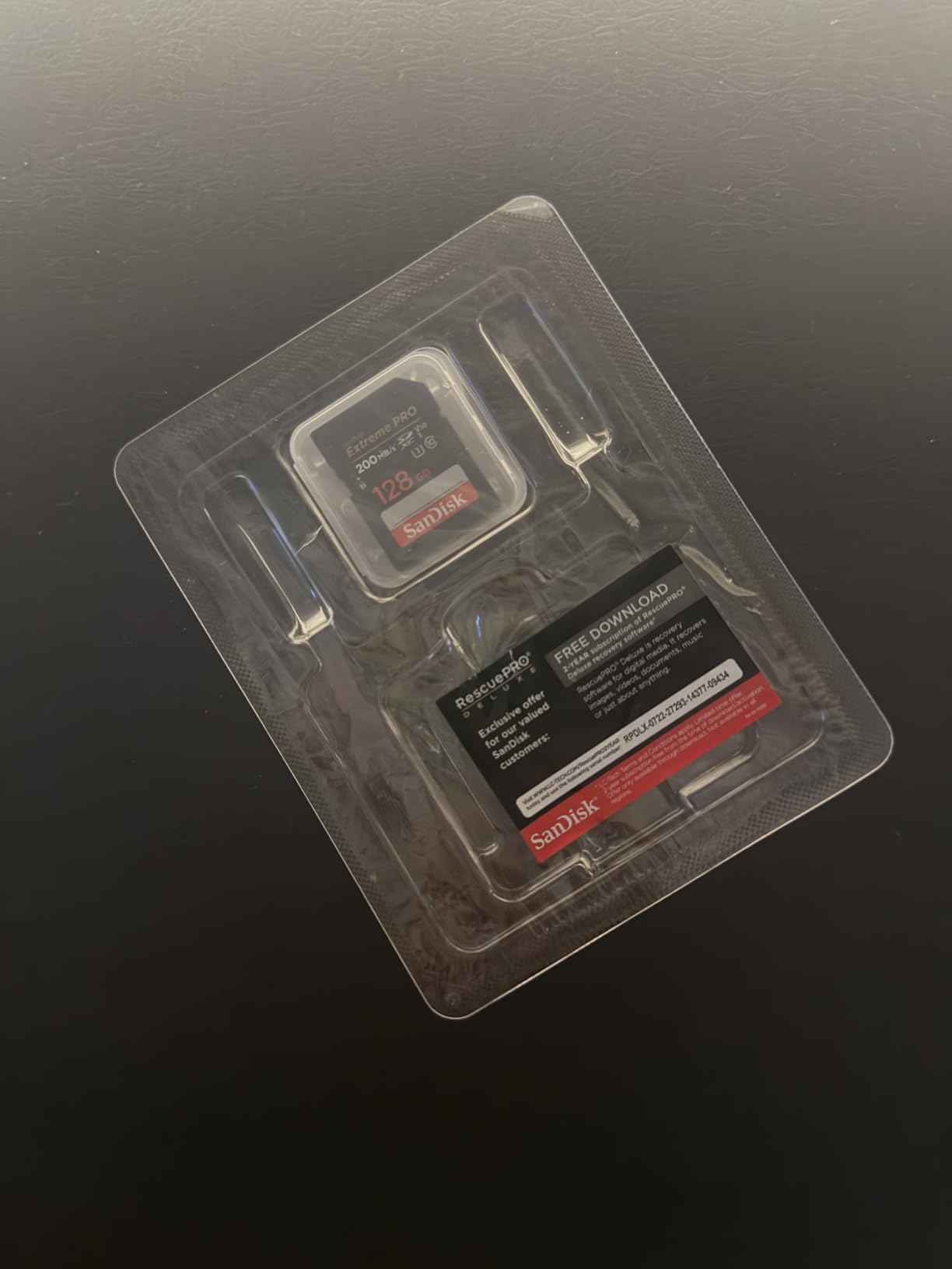 SanDisk 128GB Extreme PRO SDXC UHS-I Memory Card - C10, U3, V30, 4K UHD customer photo 1