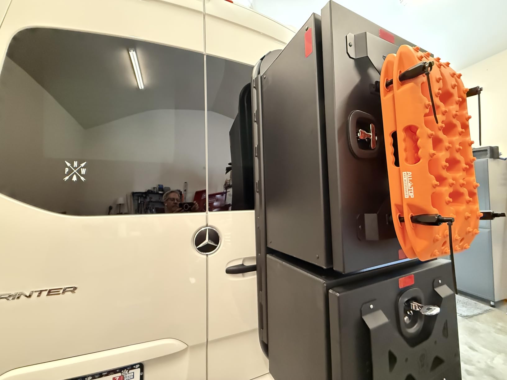 ALL-TOP Short Recovery Traction Boards, Off Road Bendable Tire Friction Tracks for Sand Mud Snow, 2PCS & Mounting Kit (3rd Gen, Black) customer photo 1