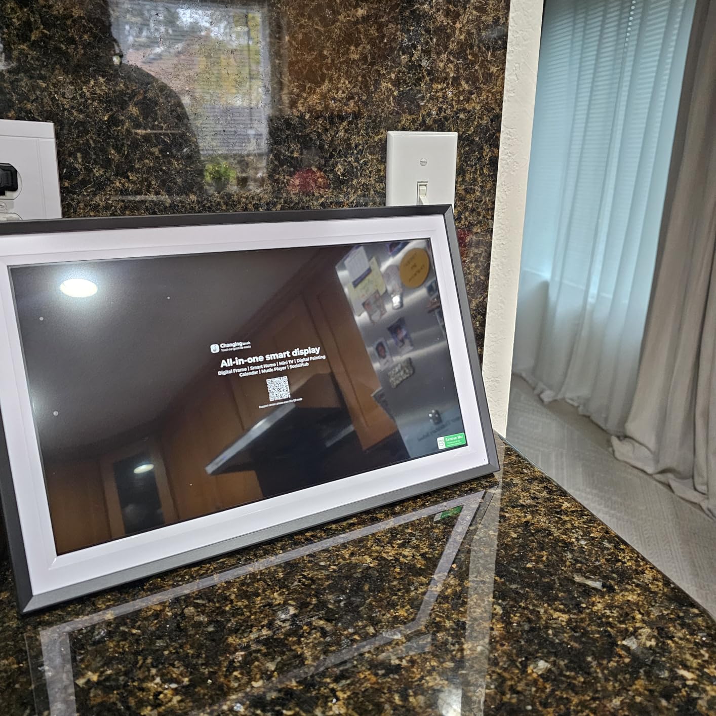All-in-one Smart Display 10.1-inch with Google Digital Calendar, Voice Assistant, Home Hub customer photo 2