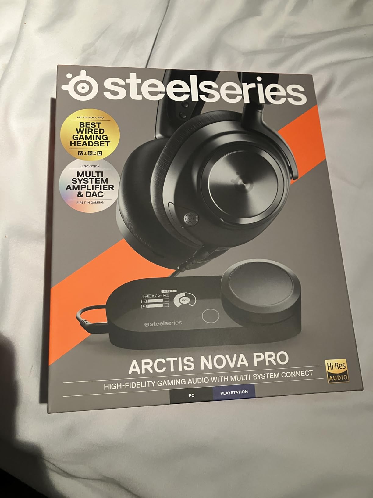 SteelSeries Arctis Nova Pro Multi-System Gaming Headset - Premium Hi-Fi Drivers, Hi-Res Audio - 360° Spatial Audio - GameDAC Gen 2 - ESS Sabre Quad-DAC - Stealth Retractable Mic - PC, PS5, PS4, Switch customer photo 1