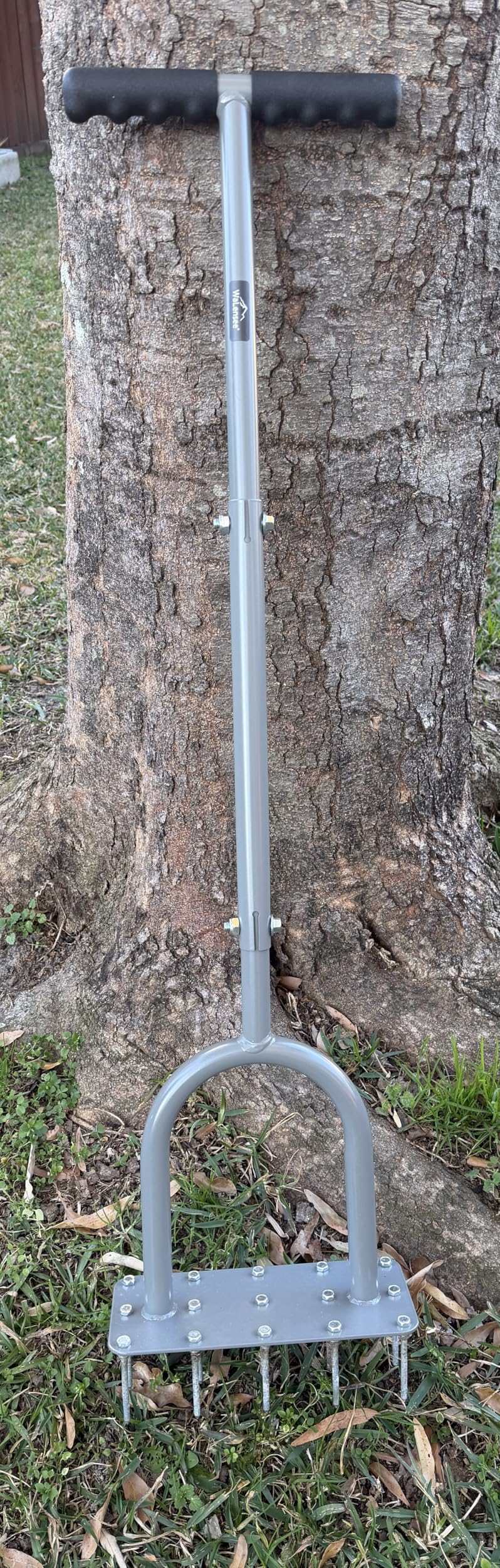 Walensee Lawn Aerator Spike Metal Manual Dethatching Soil Aerating Lawn with 15 Iron Spikes, Pre-Assembled Grass Plug Aerator Tools for Yard, Lawn Aeration, Garden Tool, Revives Lawn Health, Patented customer photo 1