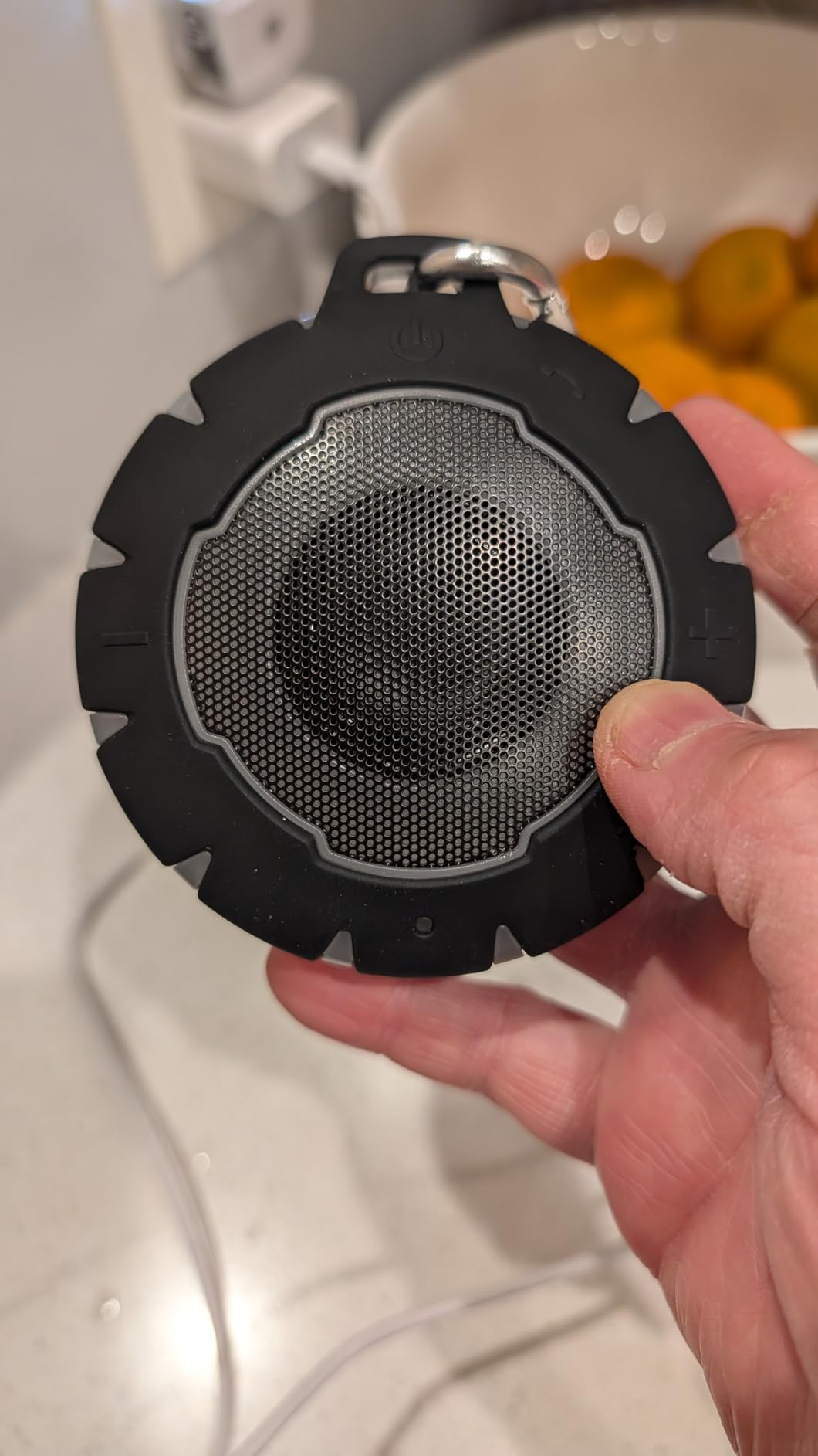 HEYSONG Waterproof Shower Bluetooth Speaker, Durable & Portable with Clear Sound, Ideal for Shower, Pool, Beach & Kayaking - Great Gift for All Ages customer photo 2