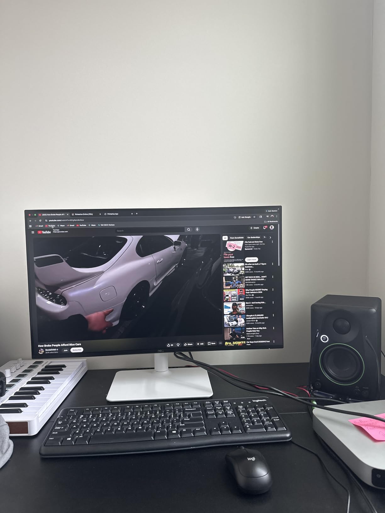 Dell S2725HS 27 Inch Monitor, FHD (1920x1080) Display, 100Hz Refresh Rate, 1500:1 Contrast Ratio, TÜV Rheinland Eye Comfort 4 Star, Integrated 2x5W Speaker, Height/Tilt/Swivel/Pivot- Ash White Color customer photo 1