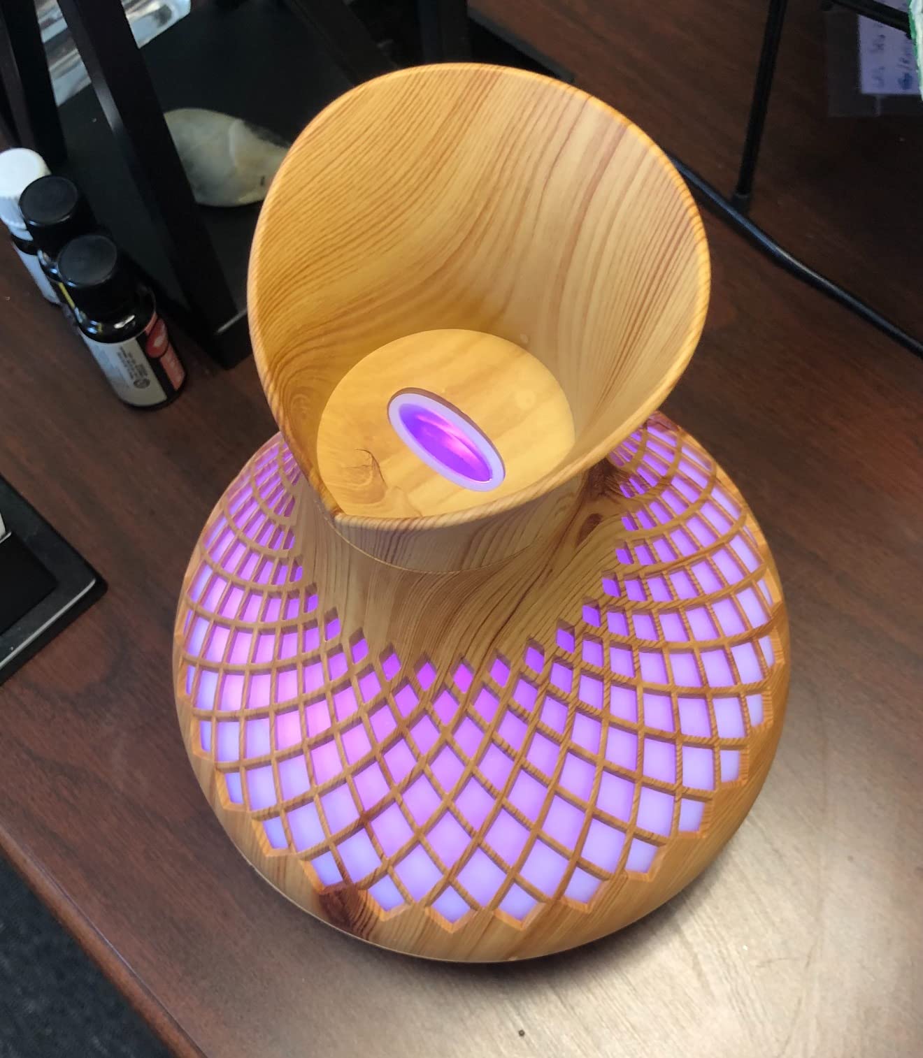 Smart WIFI Essential Oil Diffuser, 500ml Aromatherapy Diffuser Humidifier for Large Room, Works with Phone App & Alexa Google Home Voice Control, 7 LED, Create Schedules and 4 Timer, Auto Shut-Off, Dark customer photo 2