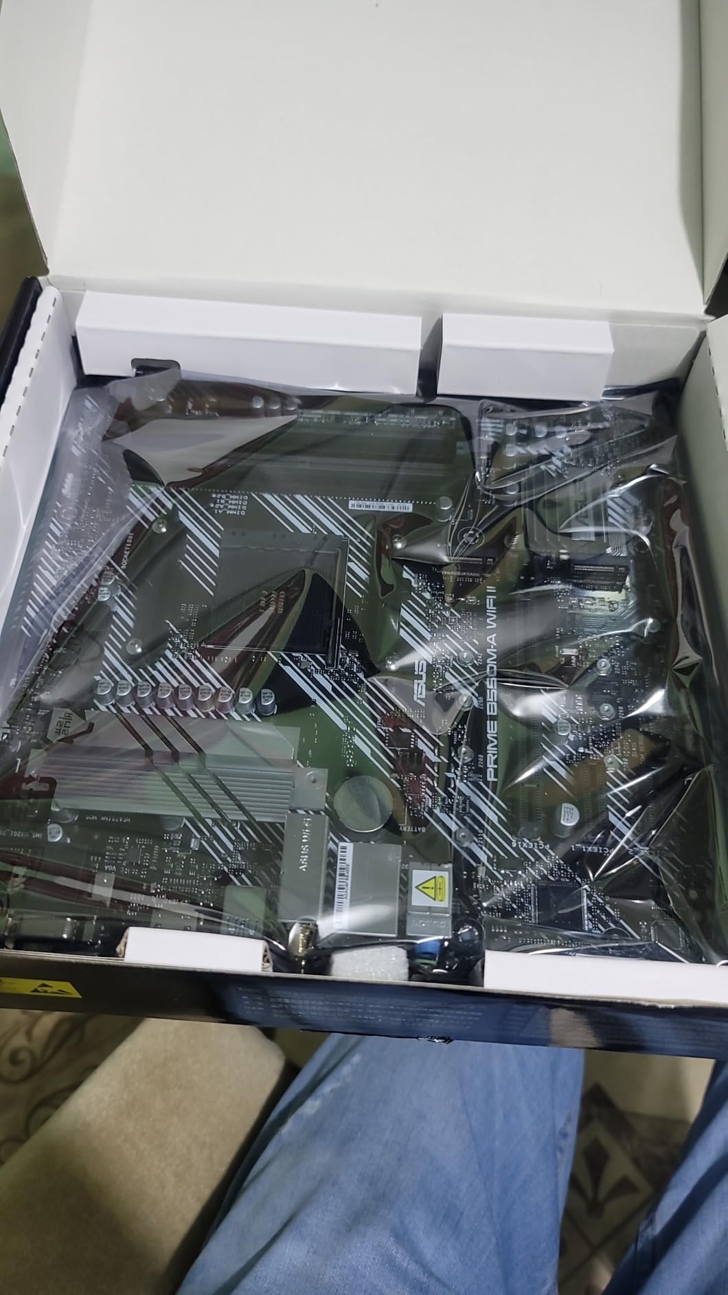 ASUS Prime B550M-A WiFi II AMD Micro ATX Motherboard with PCIe 4.0, WiFi 6, ECC Memory, HDMI 2.1, RGB Header customer photo 1