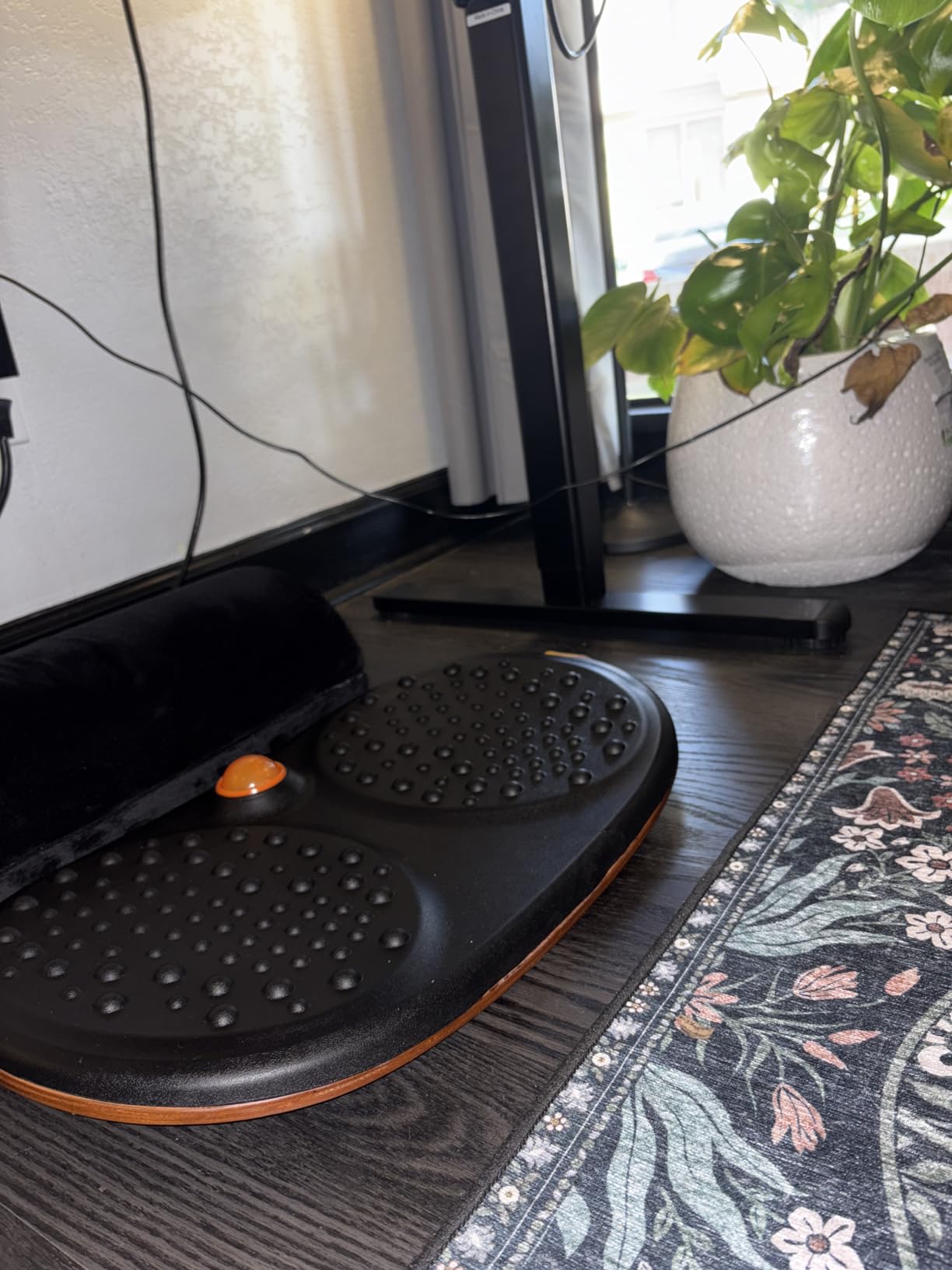 Trobing Standing Desk Mat Balance Board with Rollerball, Wooden Wobble Anti Fatigue Mat customer photo 1