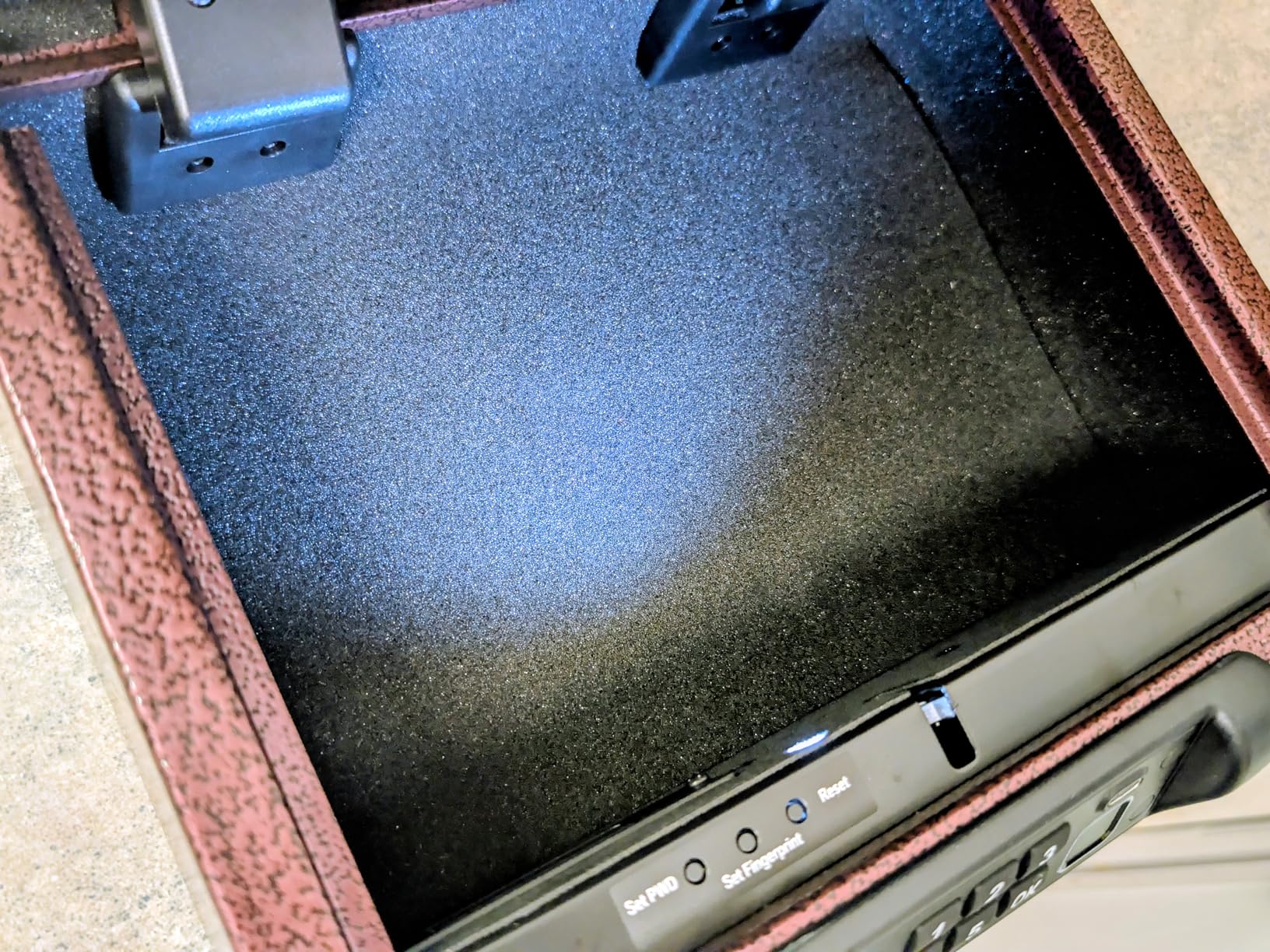 BILLCONCH Biometric Gun Safe for Pistols - 3-Ways Unlock Fingerprint/Digital PIN/Key customer photo 2