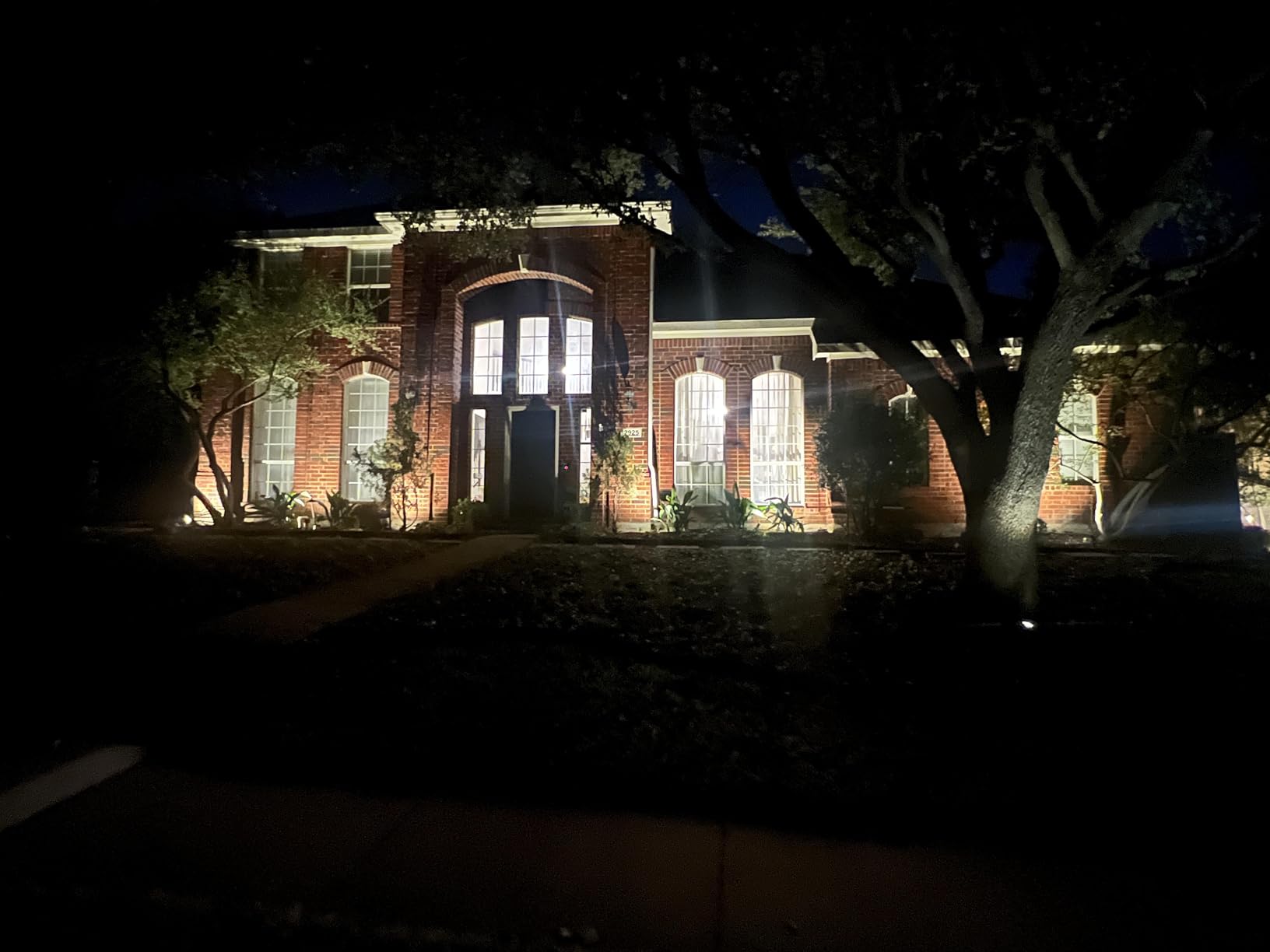 Low Voltage Landscape Lights Outdoor: 7W 700LM LED Landscape Lighting with Connectors for Tree Garden Yard Pathway | 12V 24V Warm White 2700K Spotlights | IP65 Waterproof | 6 Pack customer photo 2