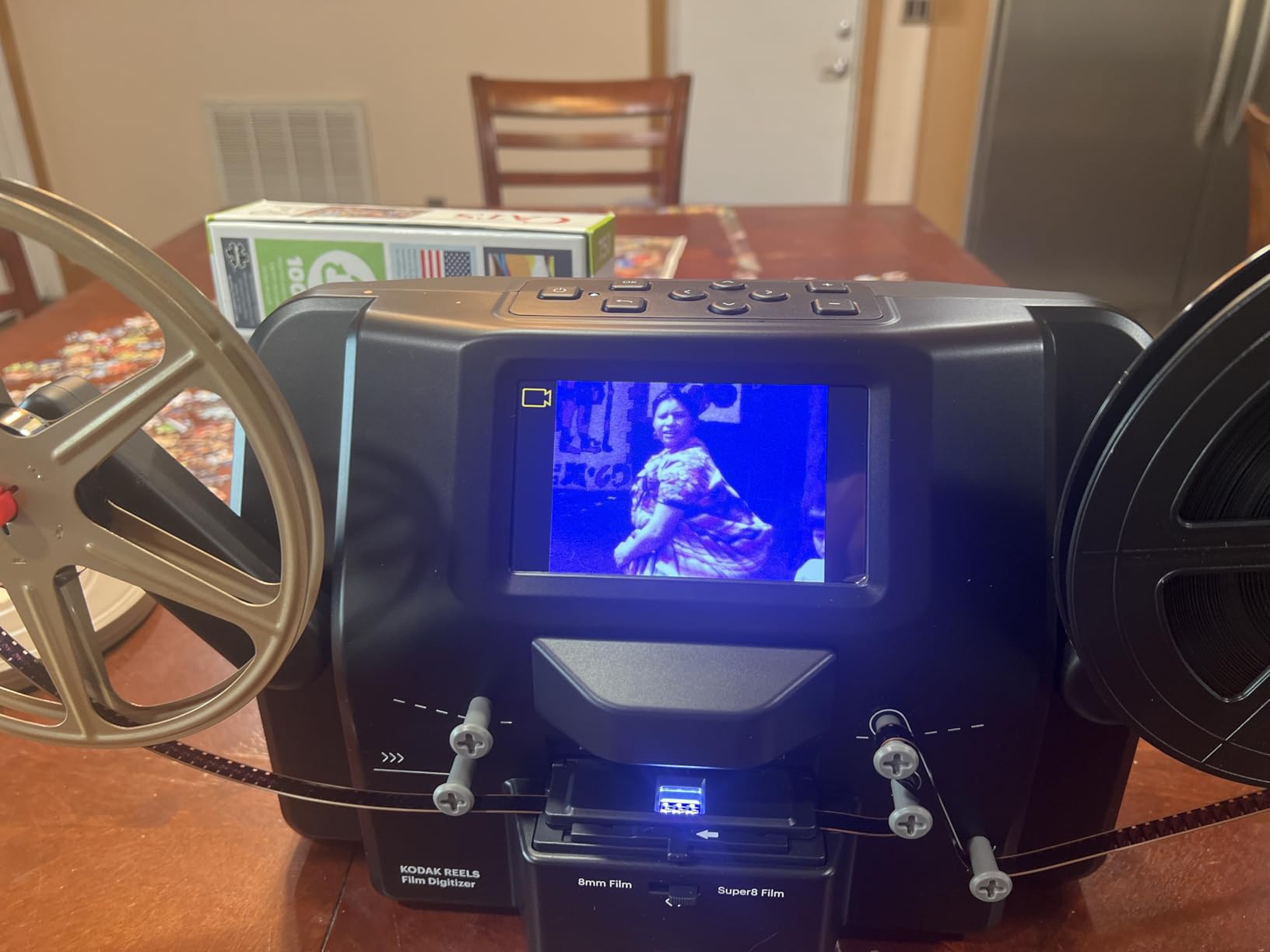 KODAK REELS 8mm & Super 8 Films Digitizer Converter with Big 5