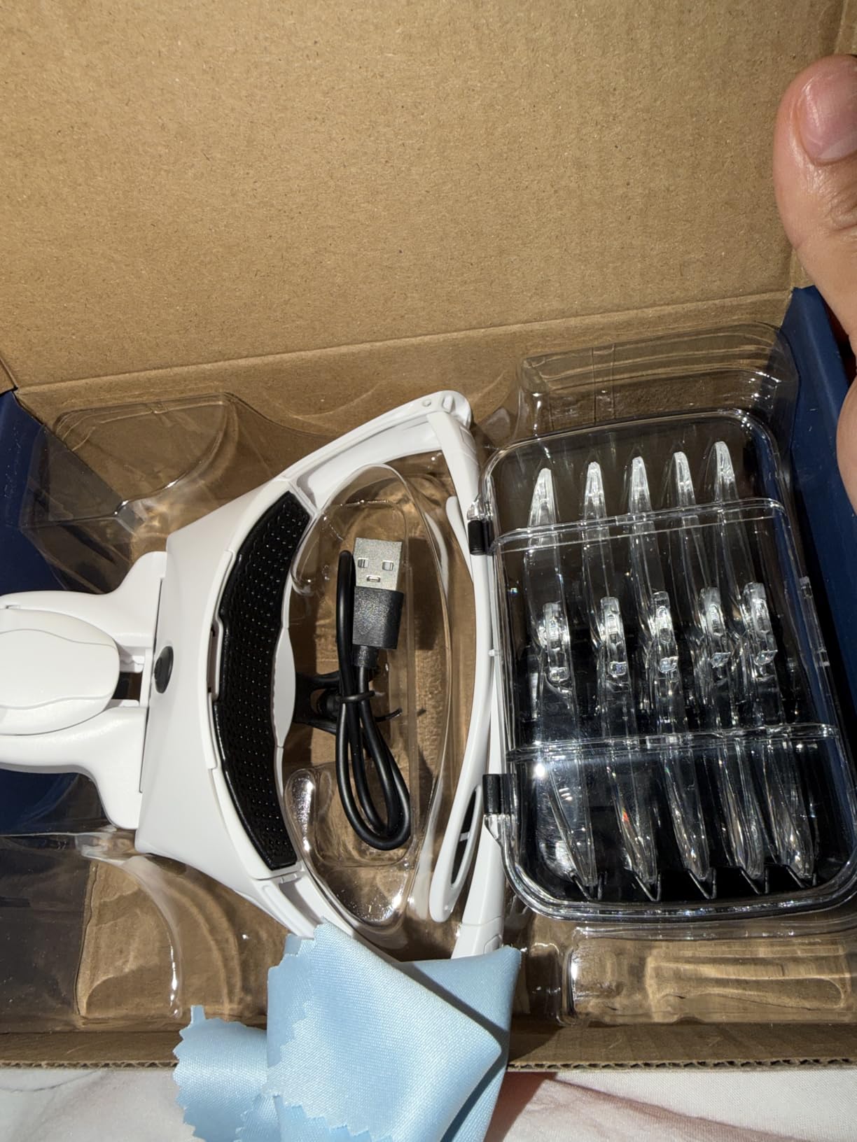 YOCTOSUN Magnifying Glasses with 4 LED Lights, Headband Magnifier with 5 Detachable Lenses 1X, 1.5X, 2X, 2.5X 3.5X -Rechargeable Hands Free Lighted Head Magnifier Glass for Crafts, Cross Stitch, Hobby customer photo 2