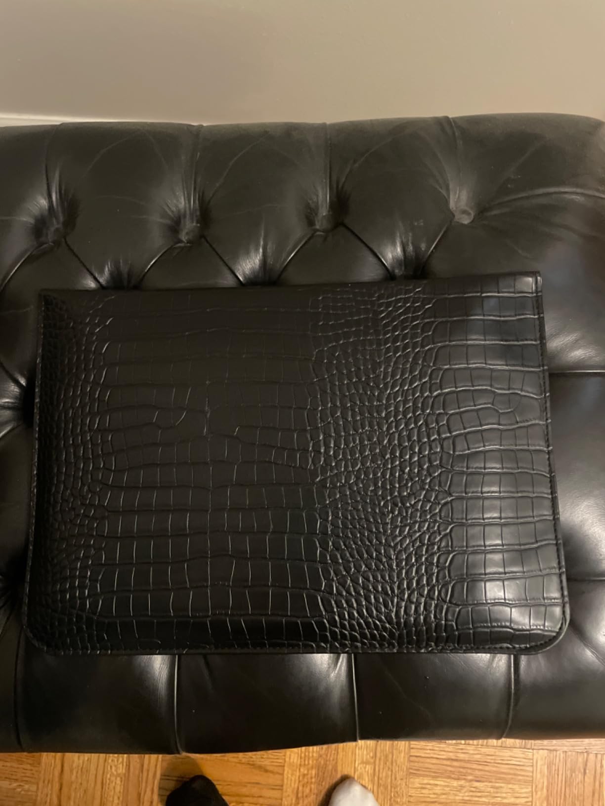 MOSISO Laptop Case 13.3 inch, 13-13.3 inch Laptop Sleeve Compatible with MacBook Air/Pro 13 / Pro 14, HP Dell ASUS Lenovo Notebook, Crocodile Grain PU Leather Flap Case Bag, Black customer photo 1