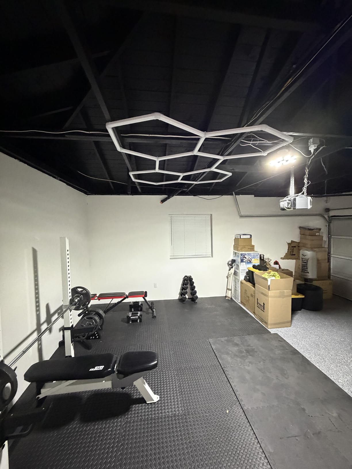 Hexagon LED Garage Light: 25 Pack Updated Bigger Size, 26400LM Super Bright Car Detailing Ceiling LED Shop Light for Warehouse Workshop Gym Basement Car Care Wash Room customer photo 2