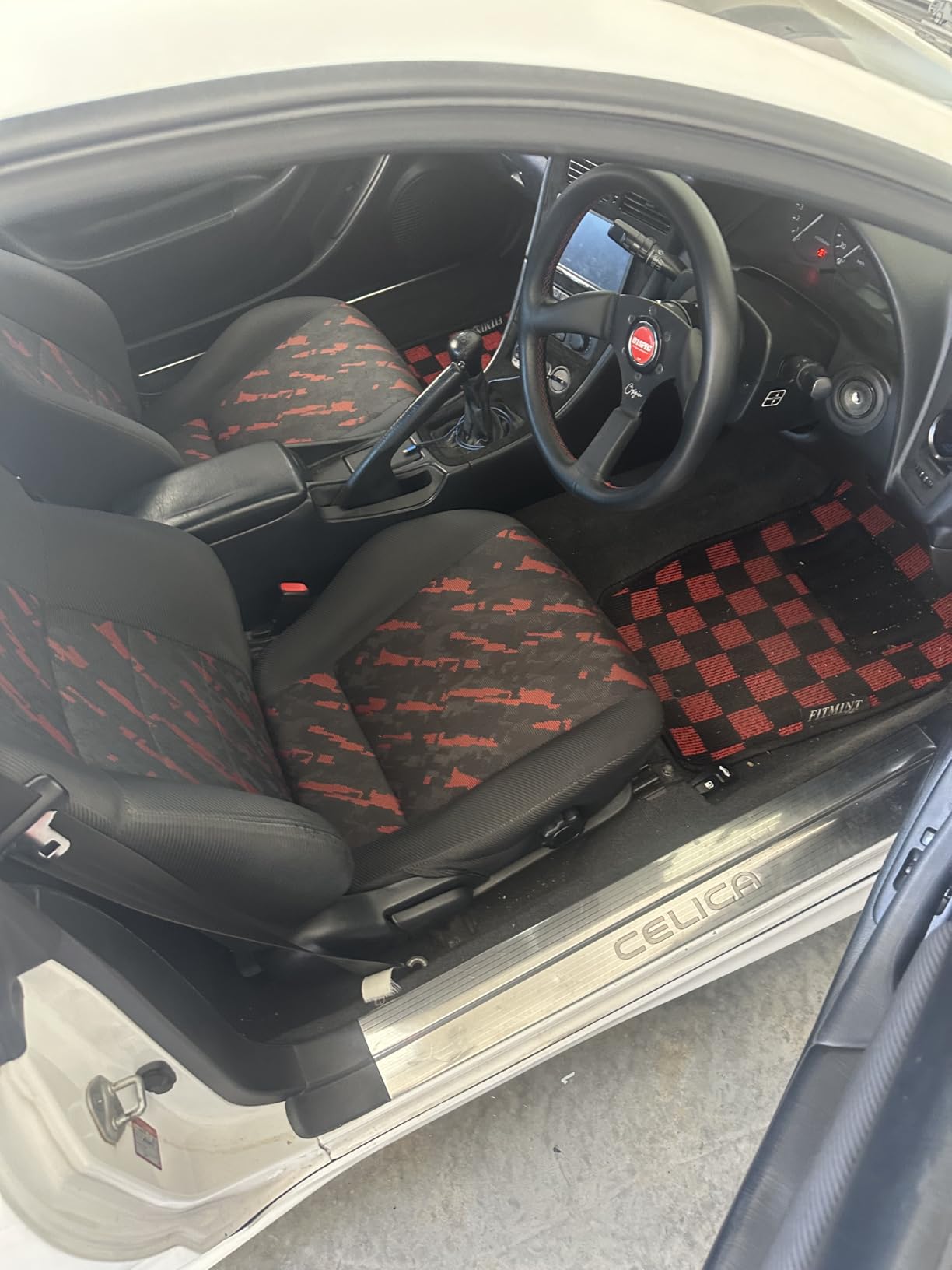 BOSS Audio Systems BASS8K 8 Inch Powered Car Subwoofer and Amplifier Wiring Kit Package - 800 Watts Max Power, Under Seat, Low Profile, 8 Gauge Wiring Kit, for Truck Boxes and Enclosures customer photo 2