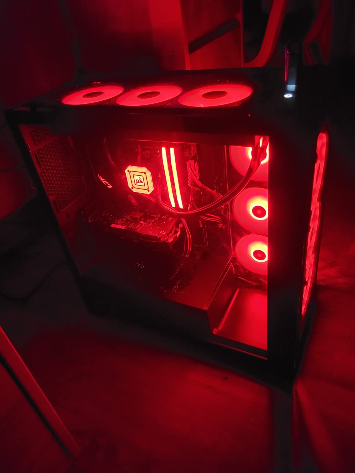 Ryzen 9 7900X 12-Core, 24-Thread Unlocked Desktop Processor customer photo 2