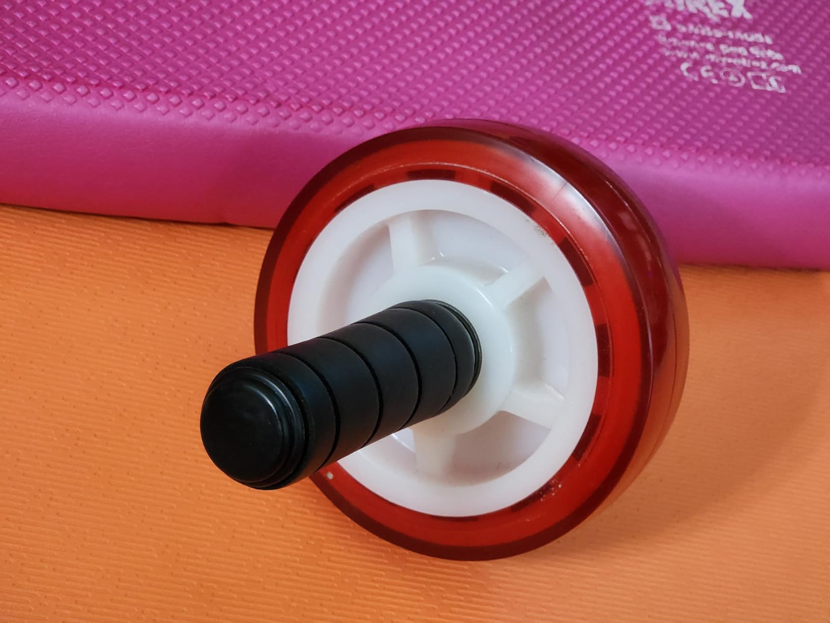 Ab Roller Wheel, Core Exercise Equipment - 880 lbs Weight Capacity, No Noise Ab Wheel for Home Gym Workout customer photo 1