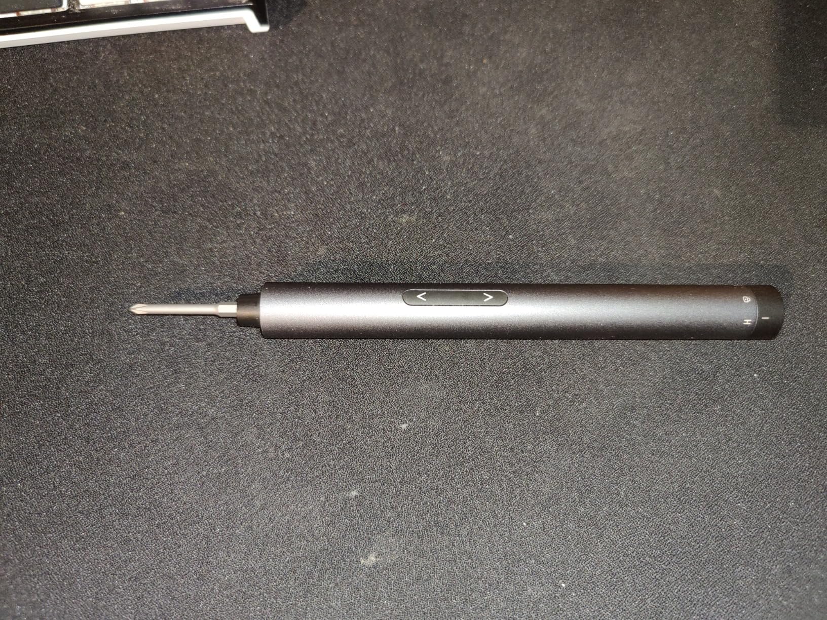 Fanttik E1 Max Electric Screwdriver, Mini Precision Screwdriver Set, 50 Magnetic Bits, Magnetic Storage, 5/32'' Hex, Repair Tool Kit for Electronics Phone Camera Laptop Watch customer photo 2