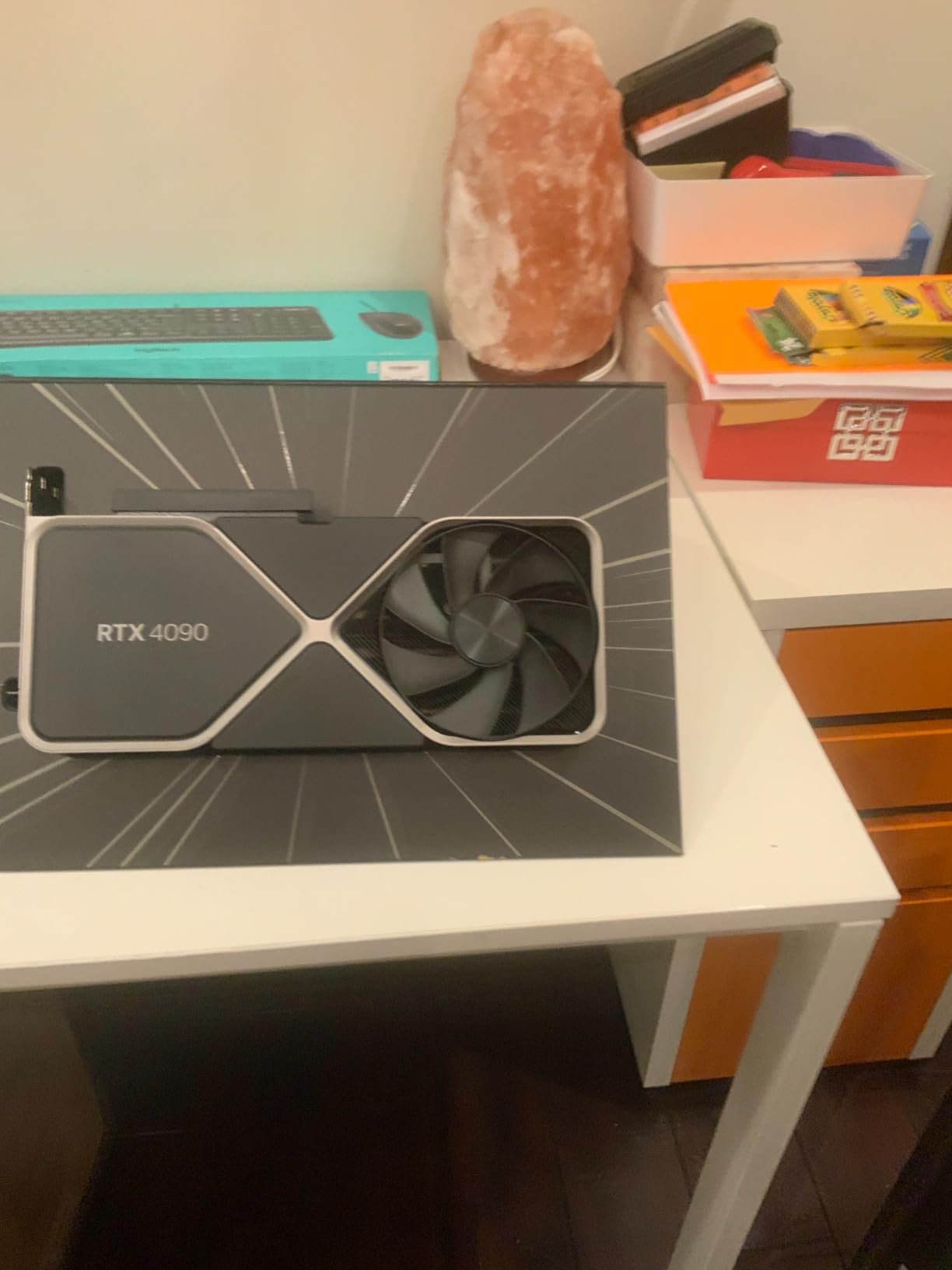 VIPERA NVIDIA GeForce RTX 4090 Founders Edition Graphic Card customer photo 2