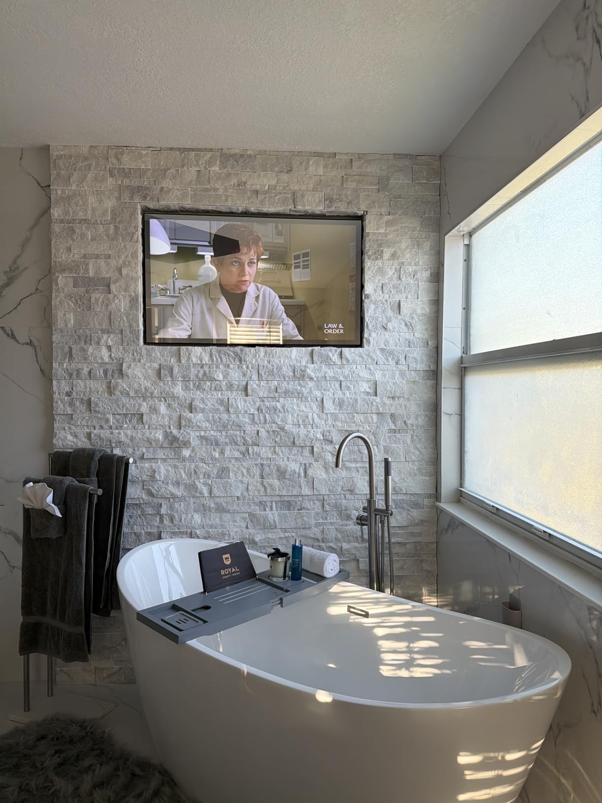 elecsung 27inch Smart Mirror Bathroom TV 1080P Waterproof webOS System with Integrated HDTV(ATSC) Tuner, Built-in Speakers, Wi-Fi and Bluetooth, SS270U23, 2026 Model customer photo 2