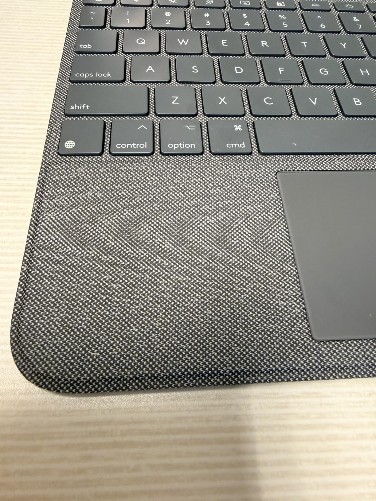 Logitech Combo Touch, Detachable iPad Keyboard Case (10th gen and A16) with Large Precision Trackpad, Full-Size Backlit Keyboard, and Smart Connector Technology - Oxford Gray customer photo 1