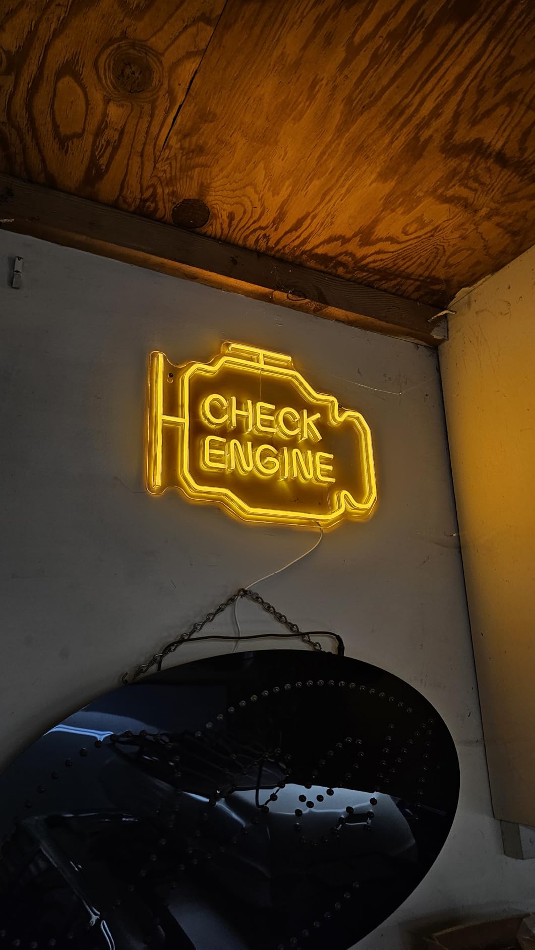 Check Engine Light Neon Sign for Man Cave Decor, LED Garage Wall Art, Funny Gifts for Dad & Car Guys, Man Cave Auto Repair Shop Mechanics Workshop Sign, USB Powered (15.7x11.8in, Yellow) customer photo 1
